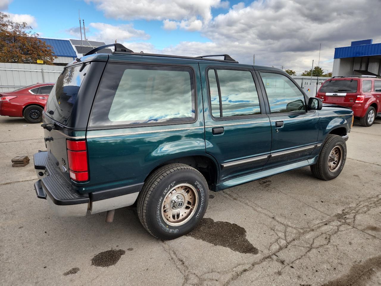1994 Ford Explorer Green vin: 1FMDU34X6RUB44071