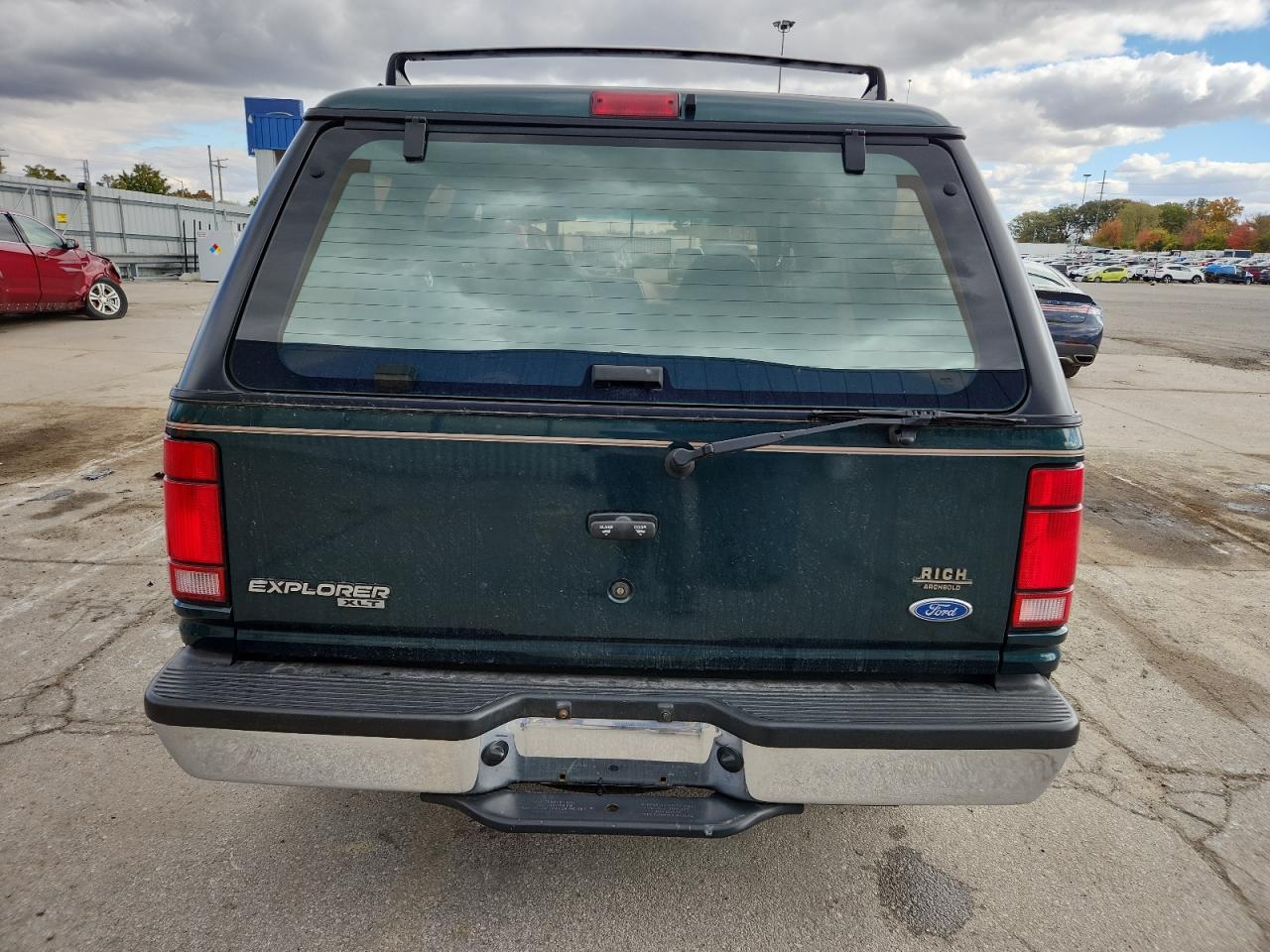 1994 Ford Explorer Green vin: 1FMDU34X6RUB44071