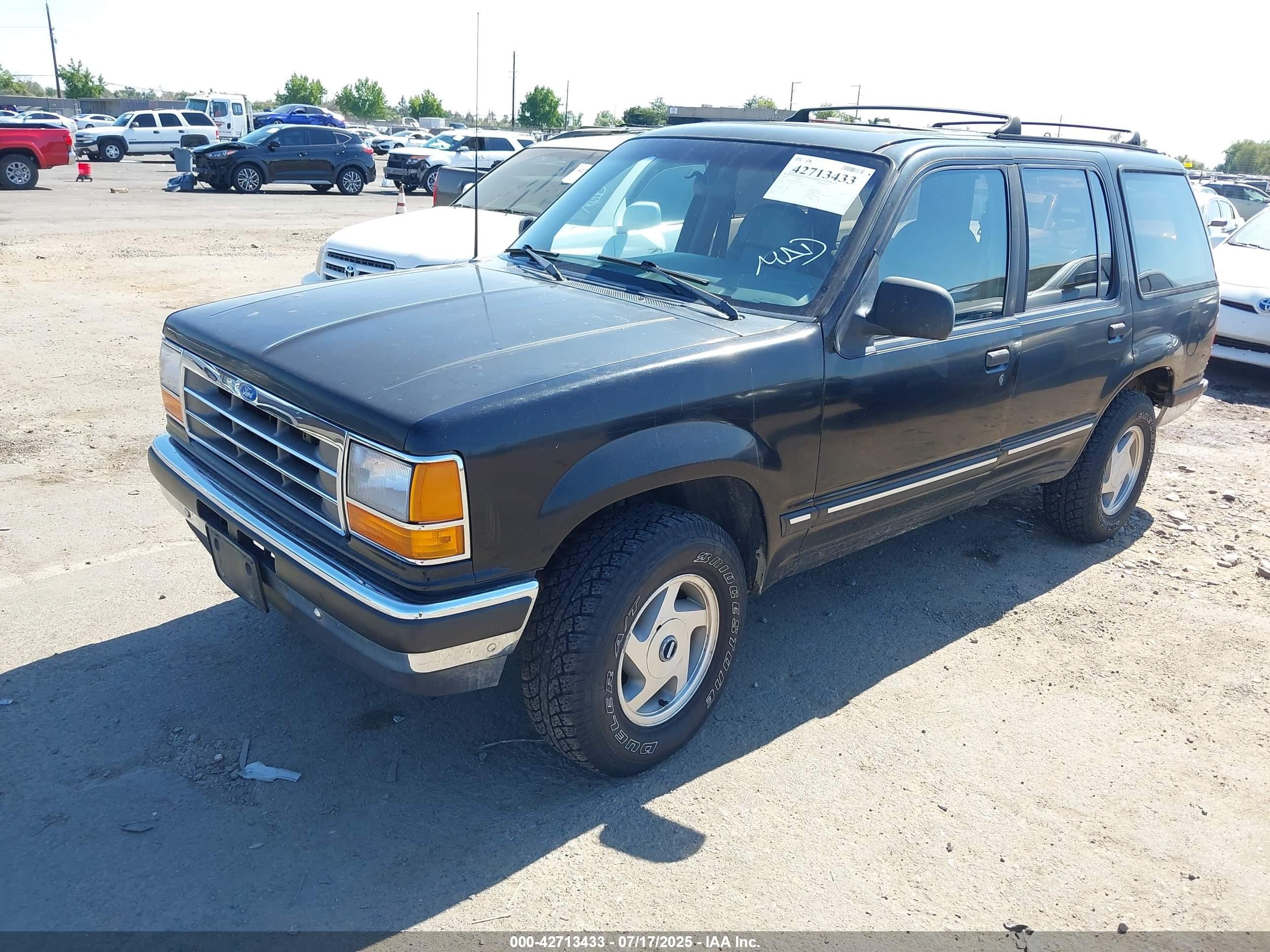 1991 Ford Explorer   Зеленый vin: 1FMDU34X7MUE01635
