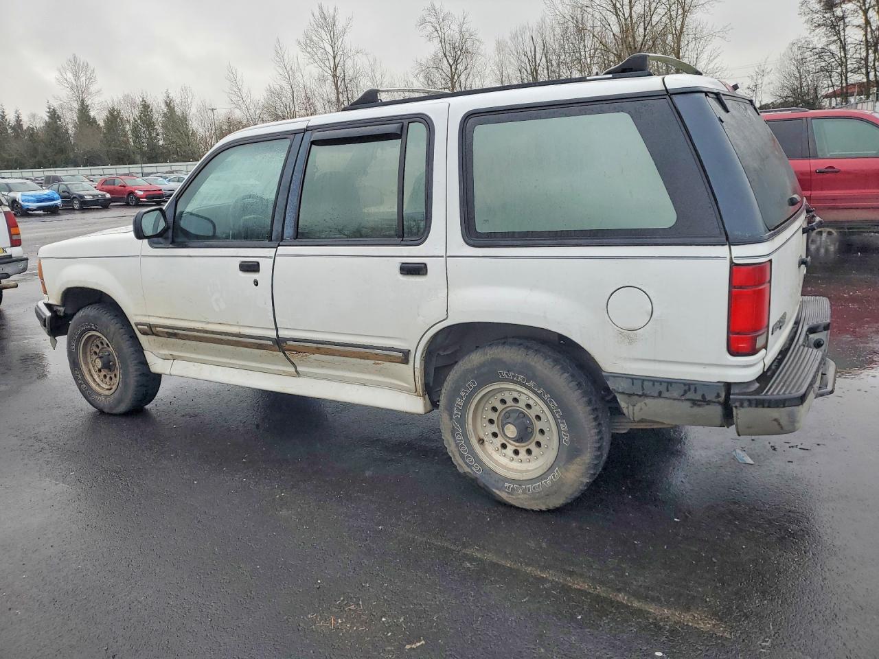 1994 Ford Explorer White vin: 1FMDU34X7RUC50545