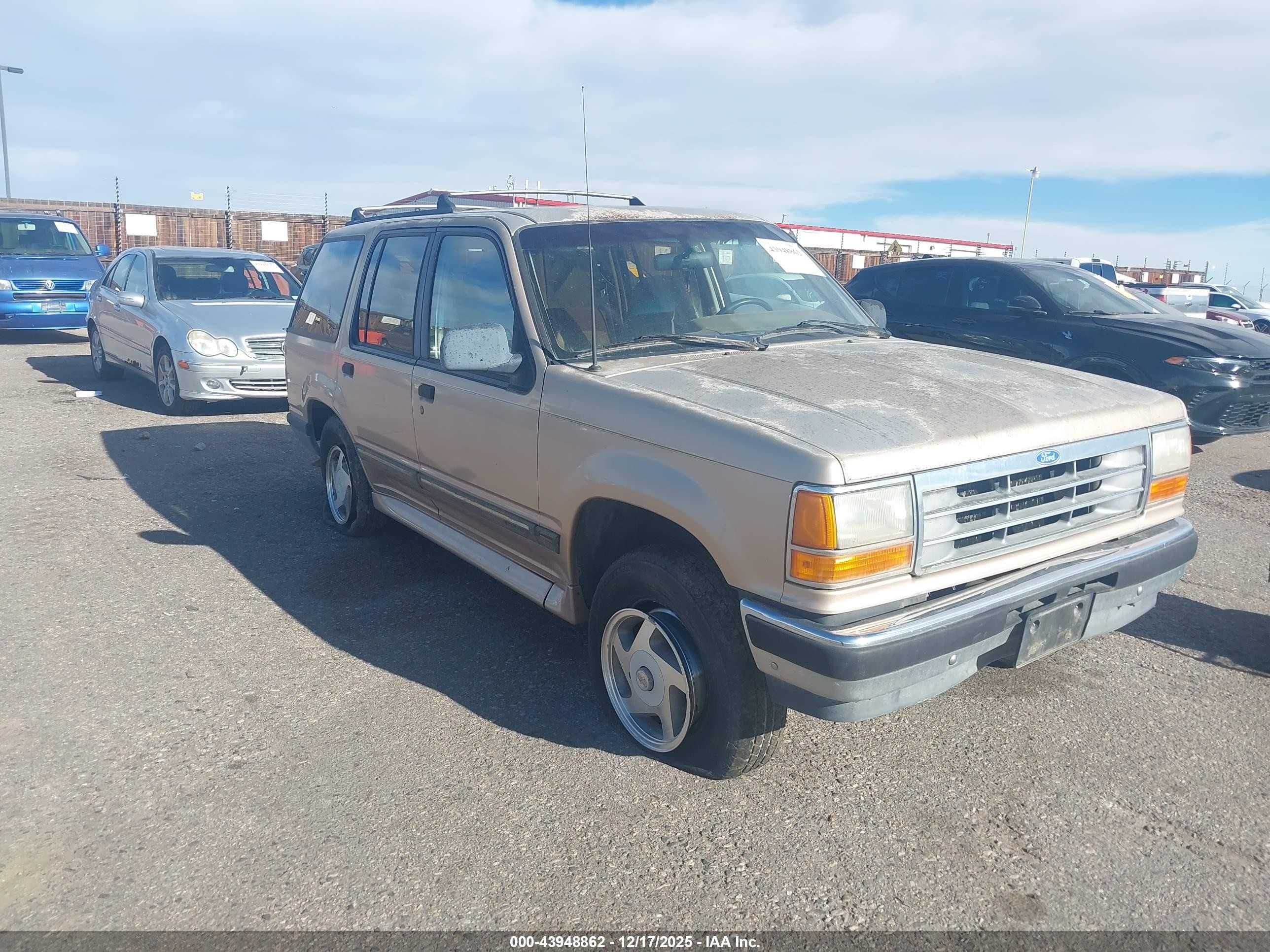 1994 Ford Explorer   Коричневый vin: 1FMDU34X7RUC87465