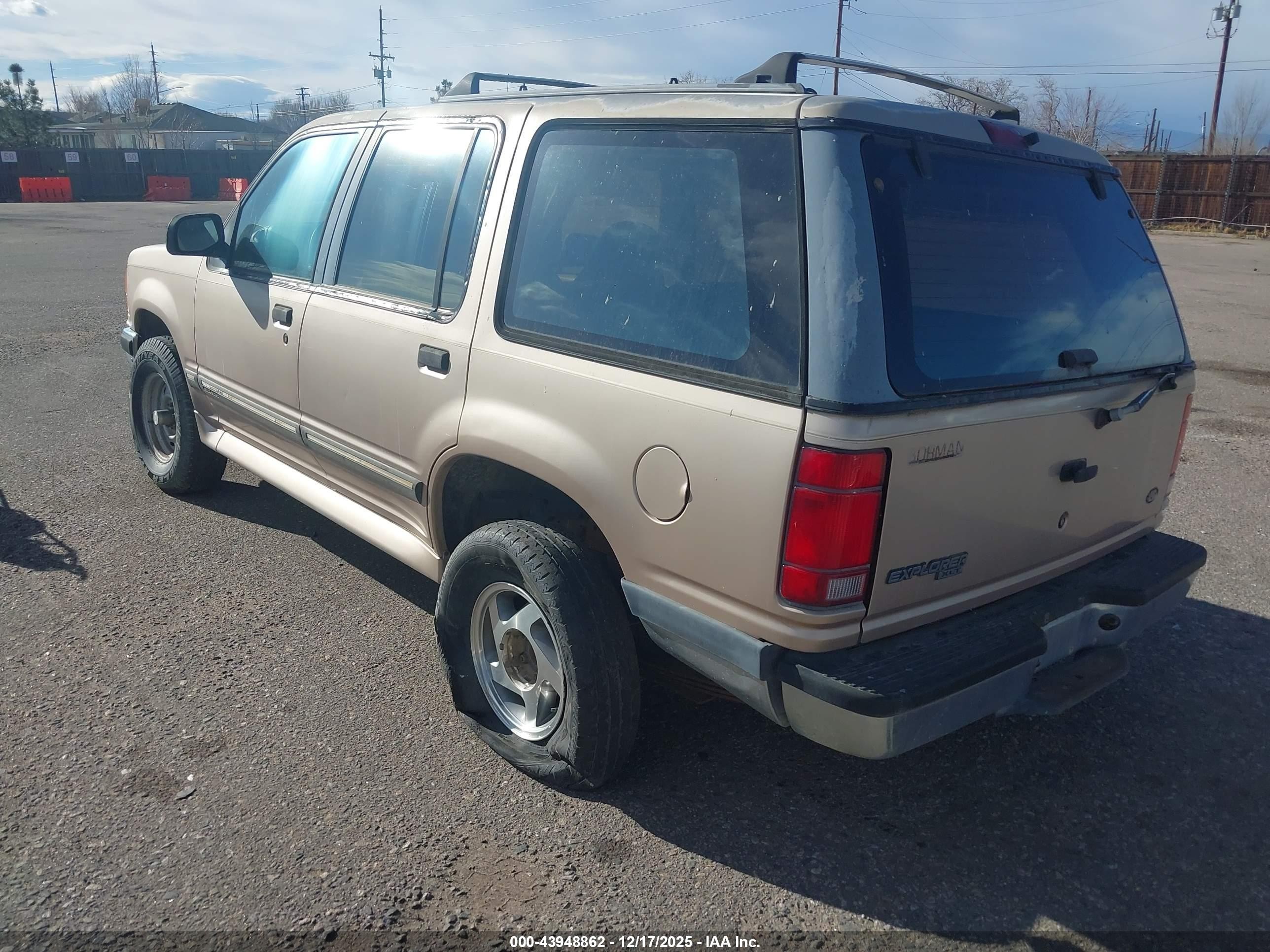 1994 Ford Explorer   Brown vin: 1FMDU34X7RUC87465