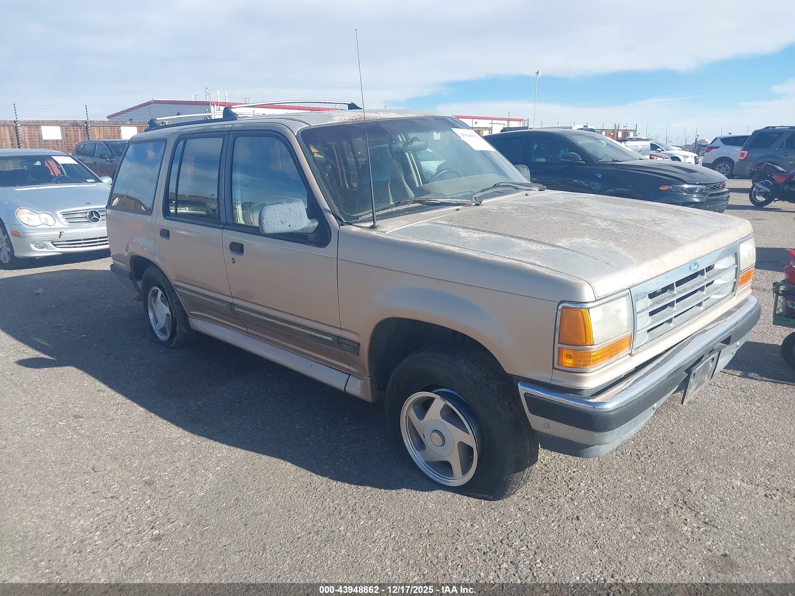 1994 Ford Explorer   Brown vin: 1FMDU34X7RUC87465