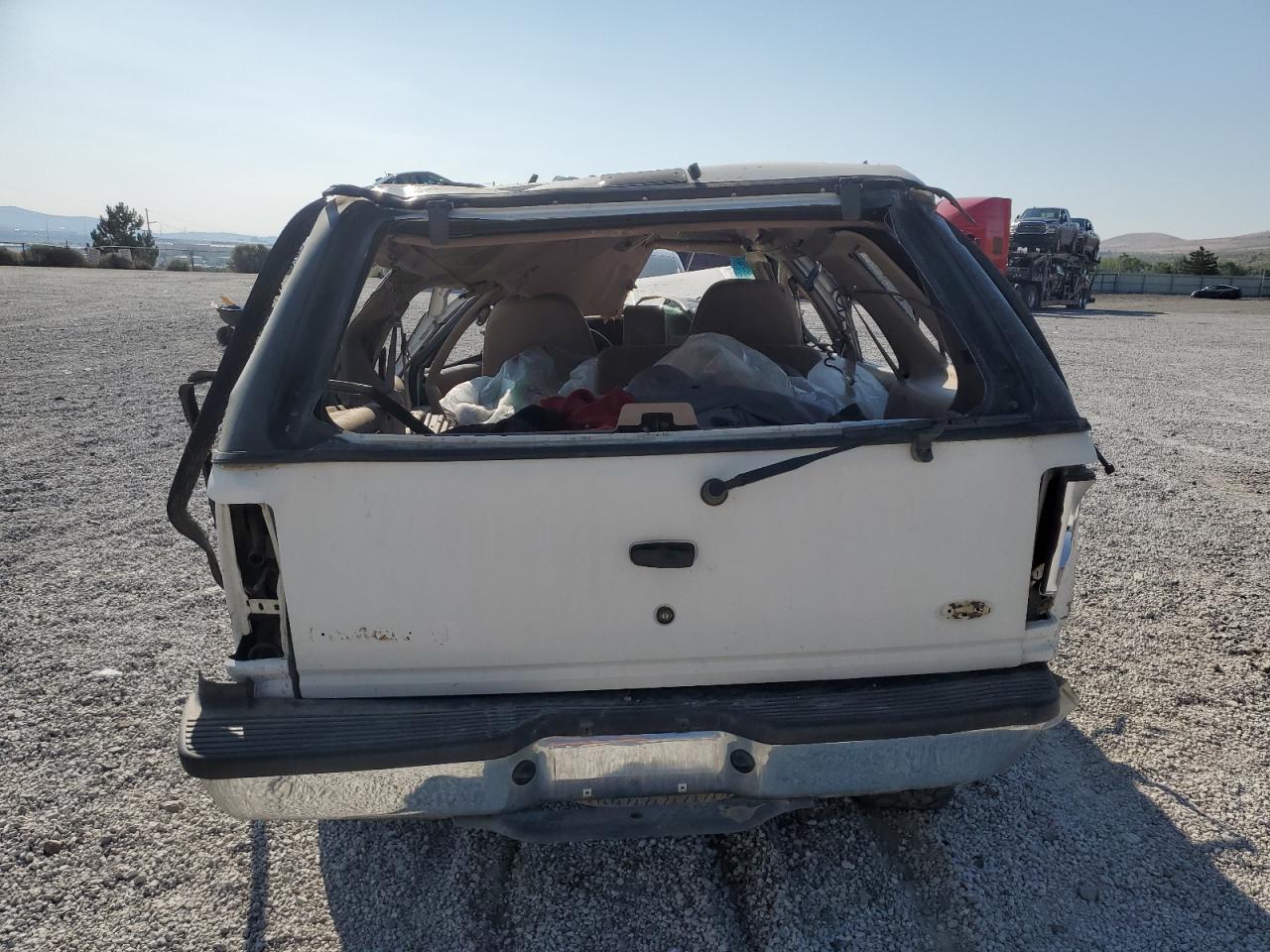 1994 Ford Explorer White vin: 1FMDU34X7RUE23299