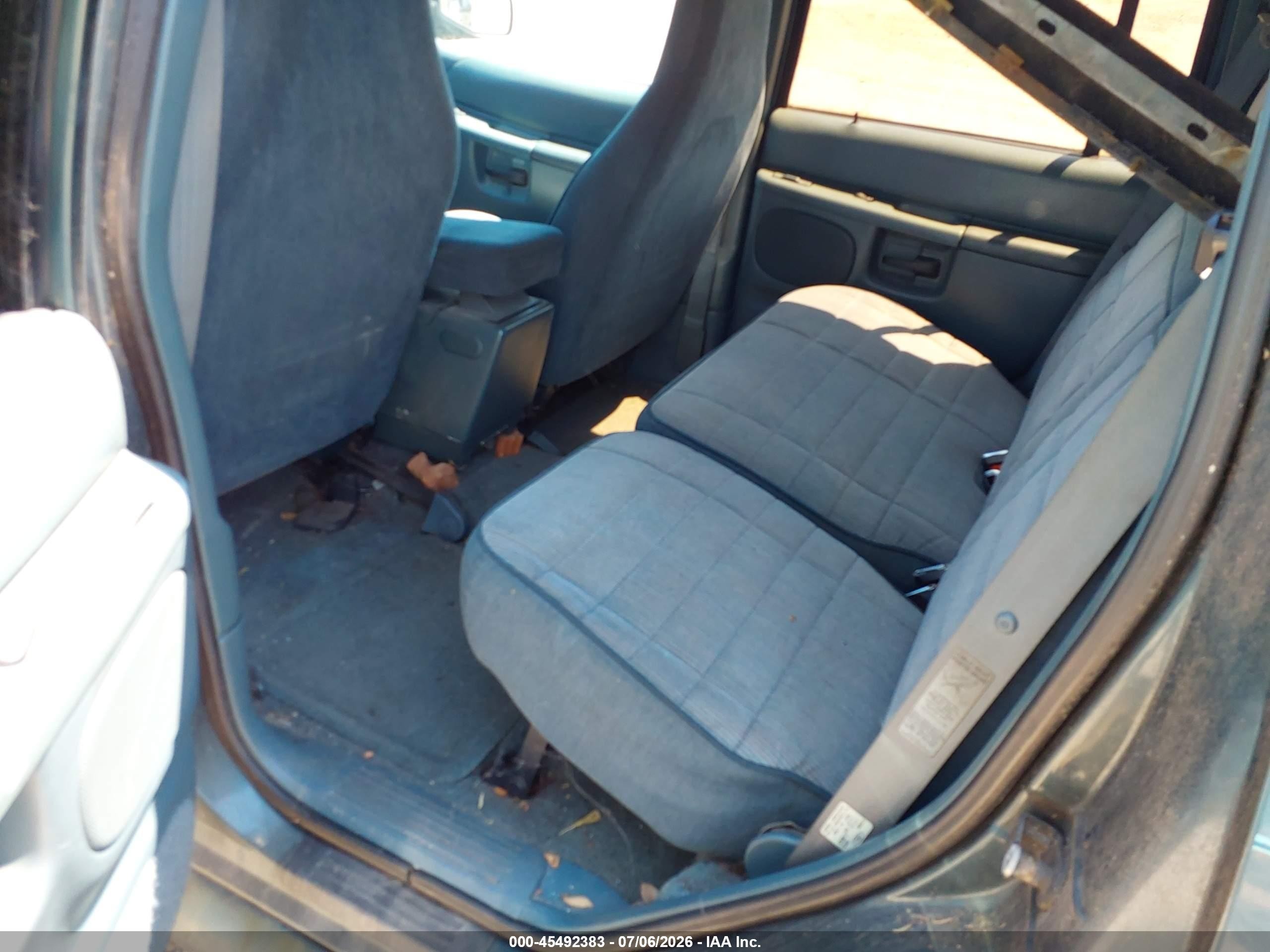 1995 Ford Explorer   Green vin: 1FMDU34X7SUB91308