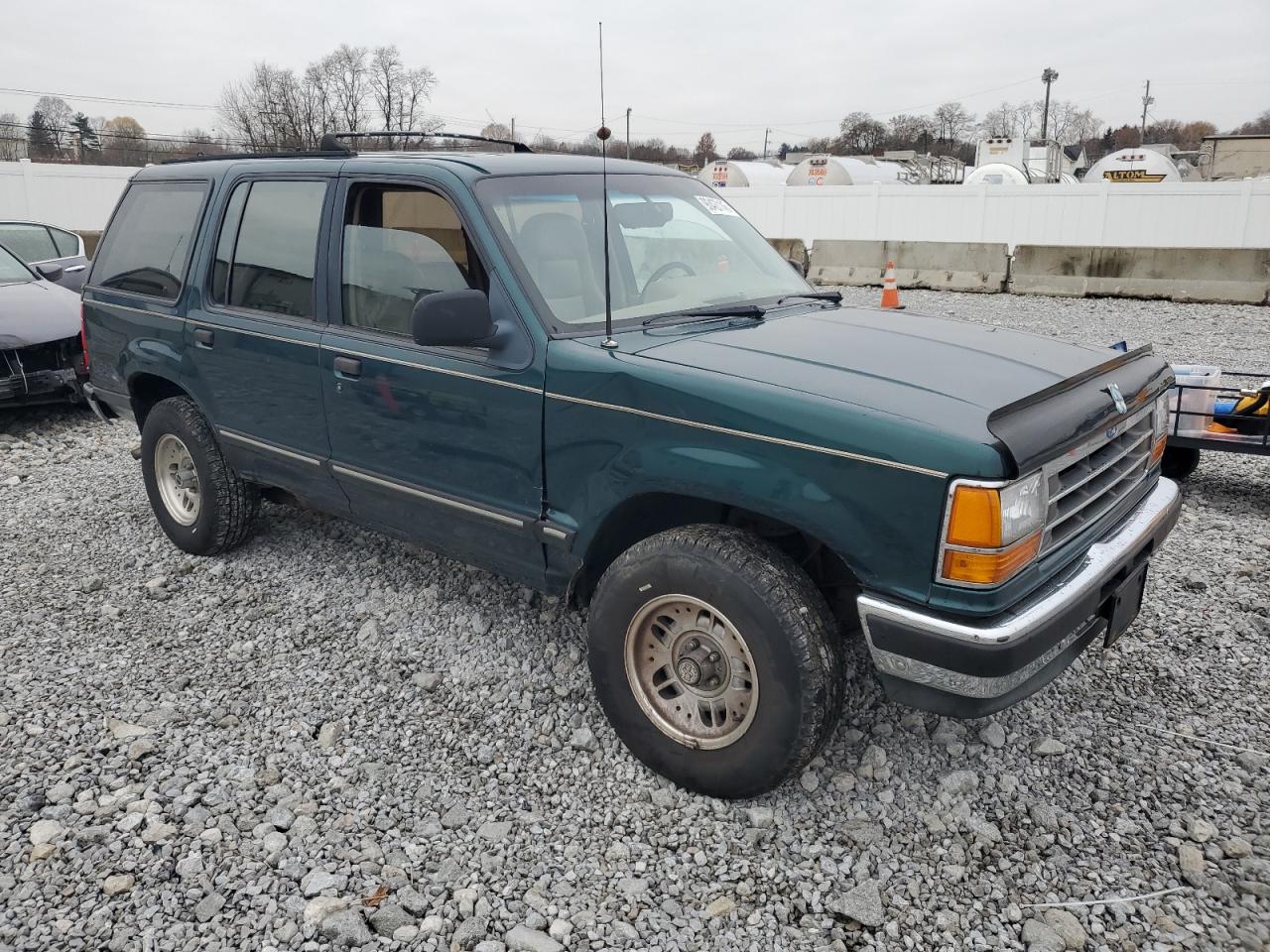 1994 Ford Explorer Green vin: 1FMDU34X8RUB04588