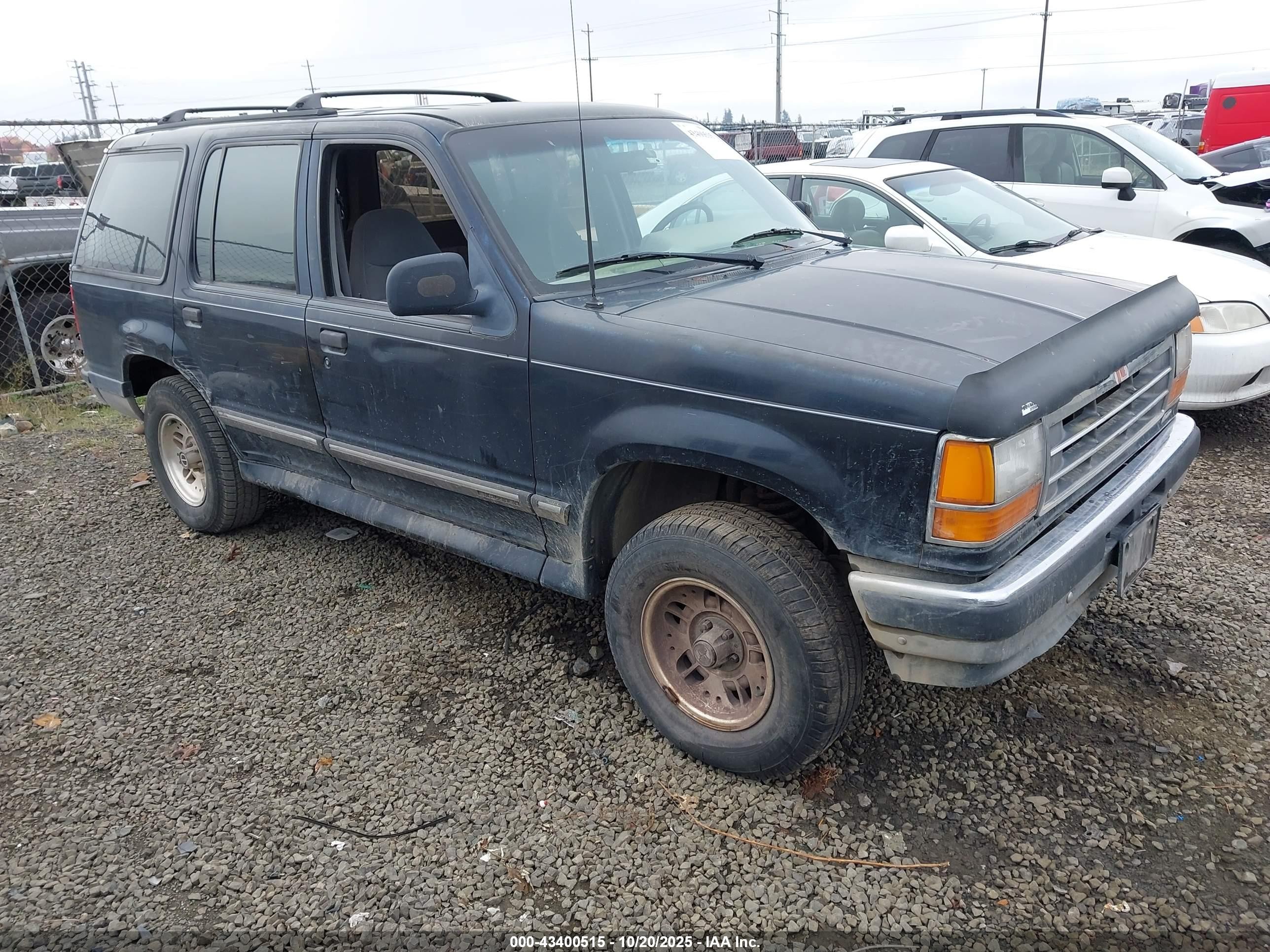 1994 Ford Explorer   Black vin: 1FMDU34X8RUB82434