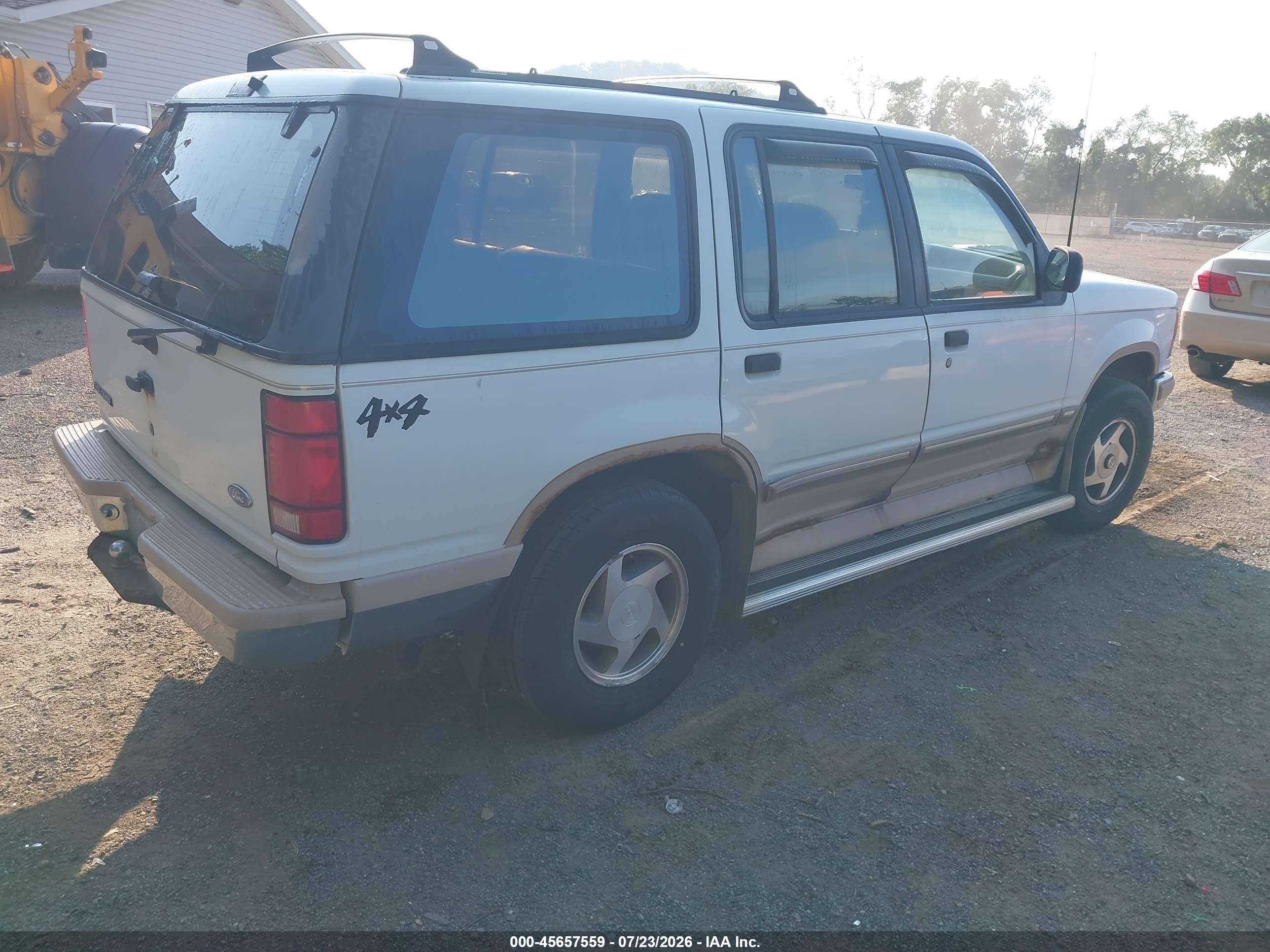 1994 Ford Explorer   Белый vin: 1FMDU34X8RUC33348