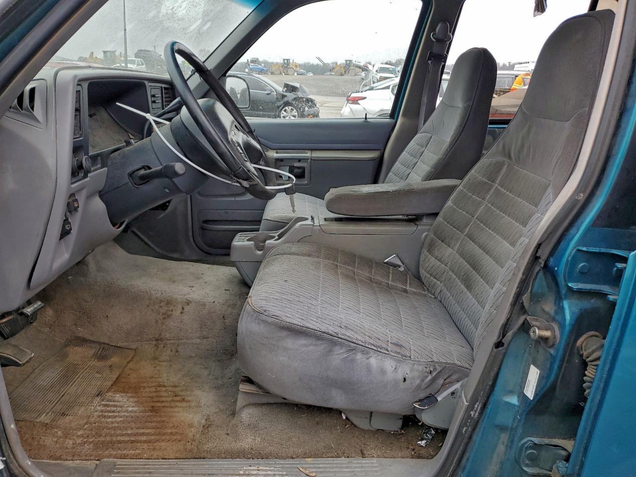 1994 Ford Explorer Teal vin: 1FMDU34X8RUE17866