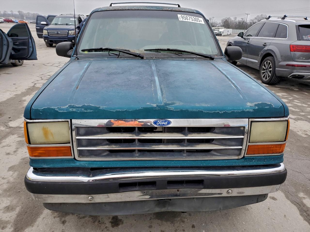 1994 Ford Explorer Teal vin: 1FMDU34X8RUE17866