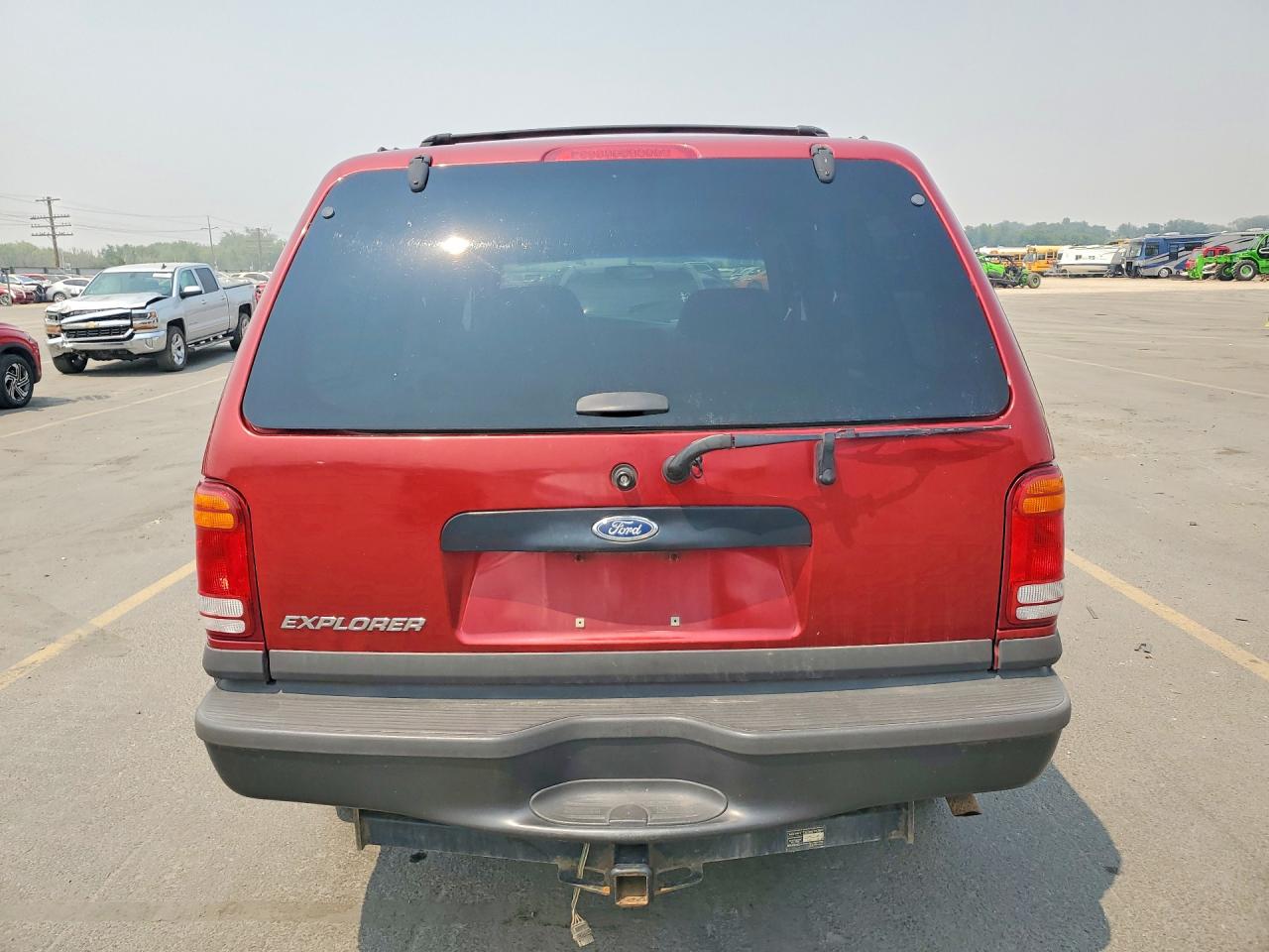 1999 Ford Explorer Maroon vin: 1FMDU34X8XZB06194