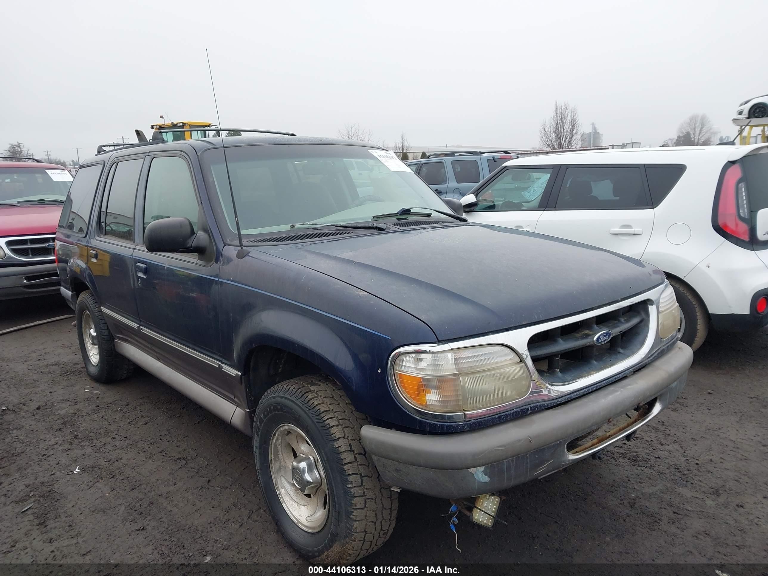 1995 Ford Explorer   Blue vin: 1FMDU34X9SZB24731