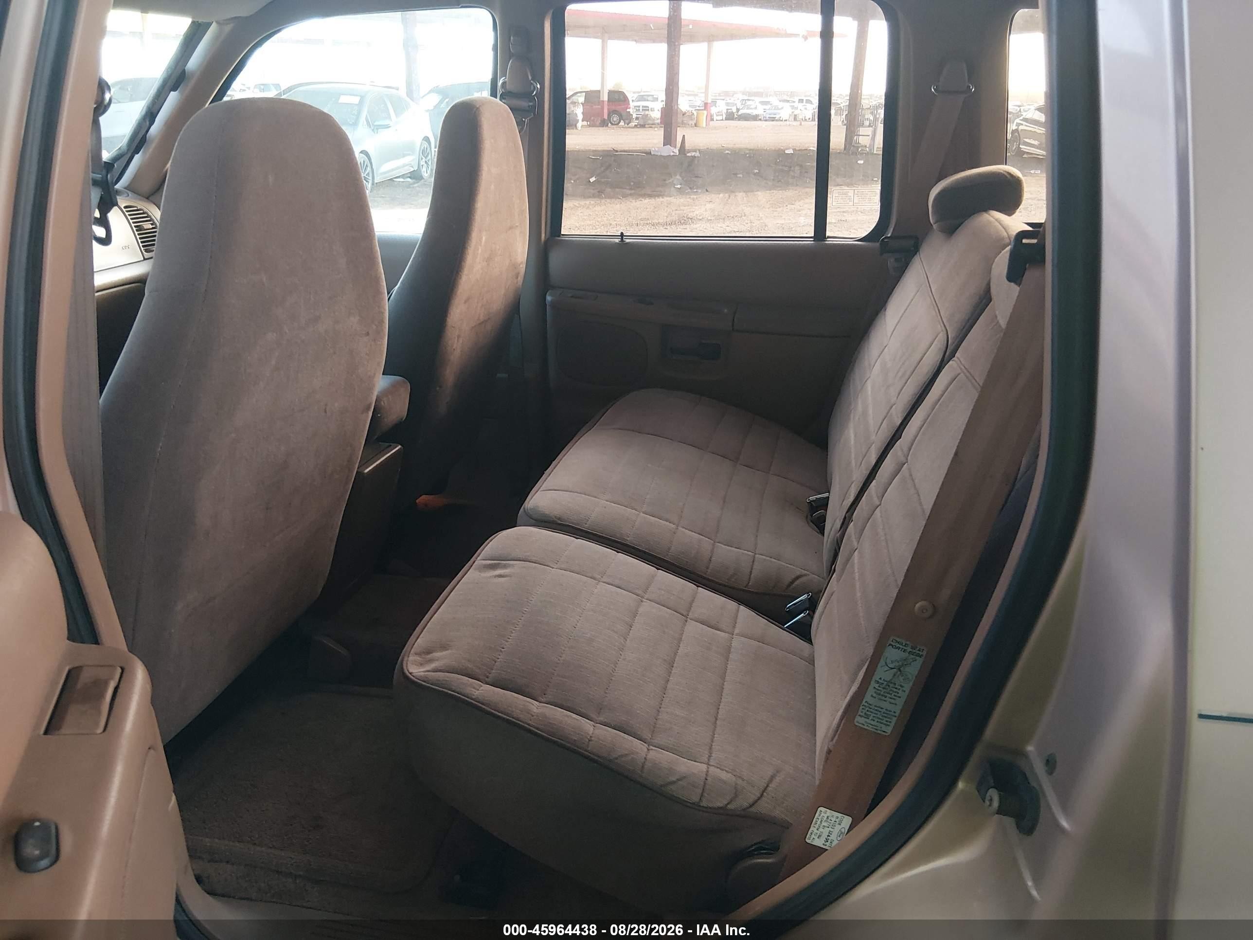 1995 Ford Explorer   Brown vin: 1FMDU34X9SZB26530