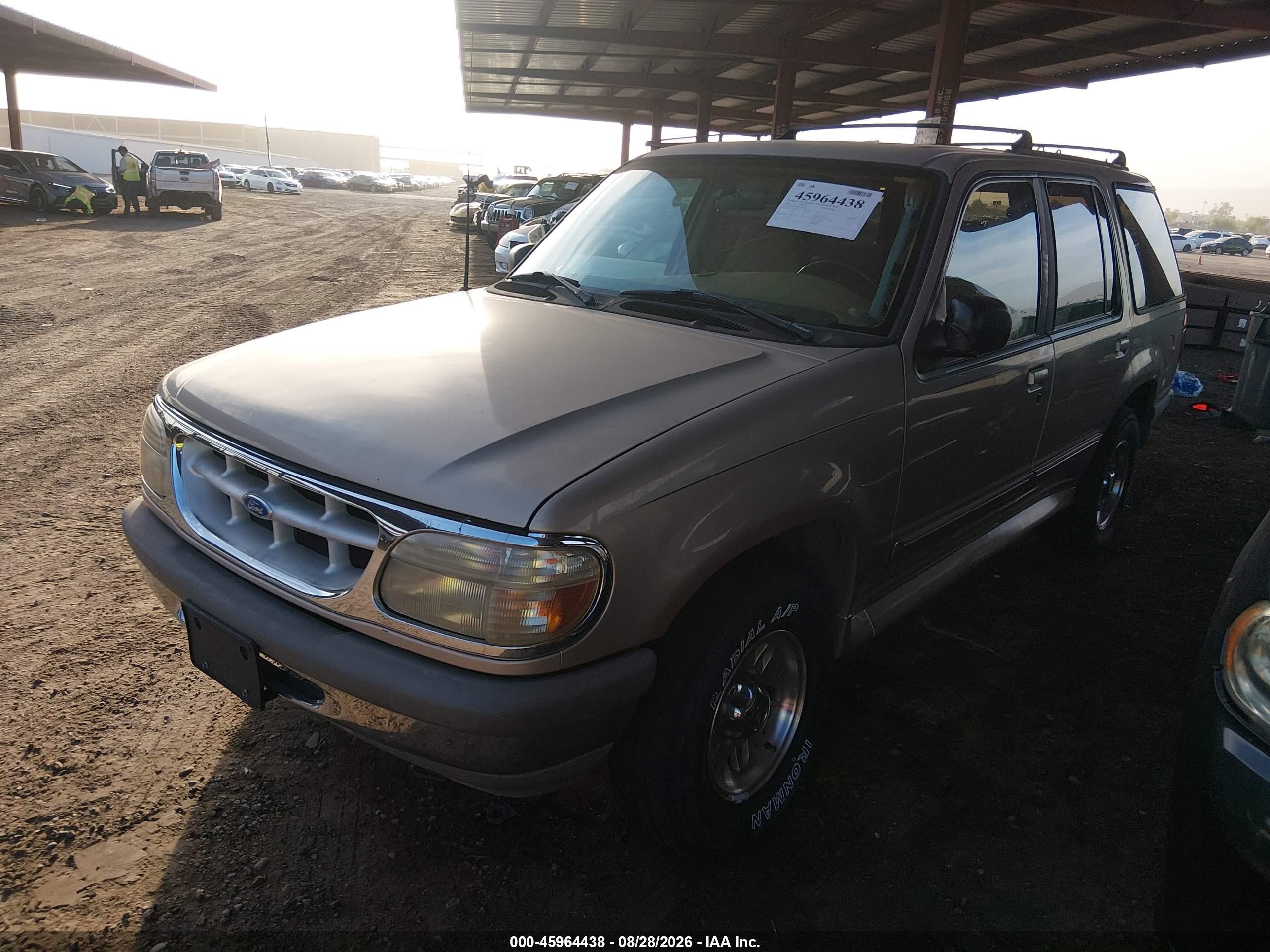 1995 Ford Explorer   Brown vin: 1FMDU34X9SZB26530