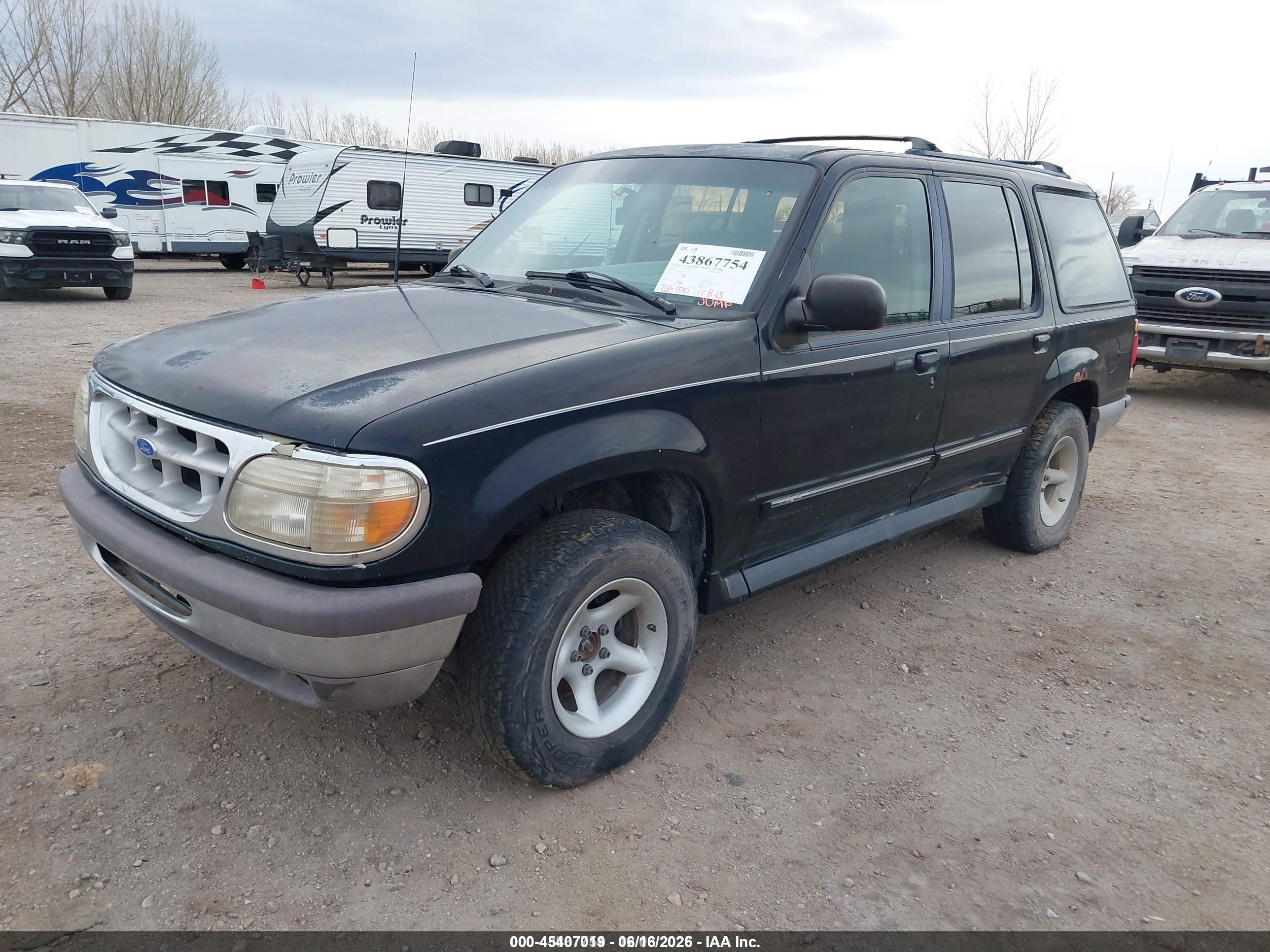1996 Ford Explorer   Black vin: 1FMDU34XXTUA30243