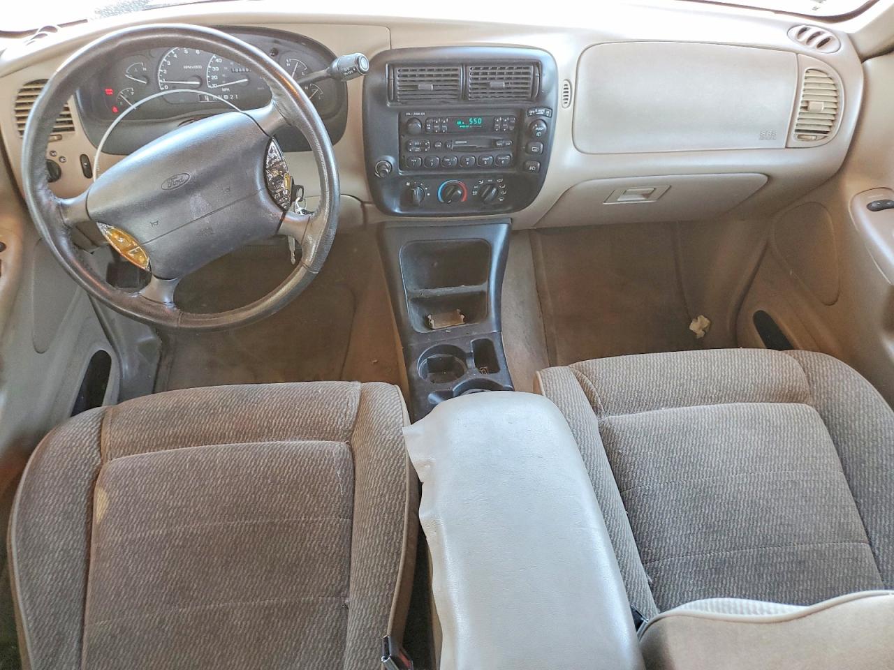 1997 Ford Explorer Tan vin: 1FMDU35P1VZB89737