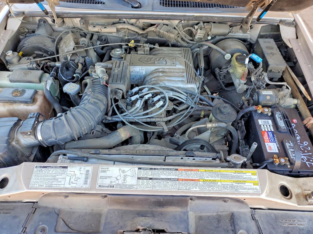 1997 Ford Explorer Tan vin: 1FMDU35P1VZB89737