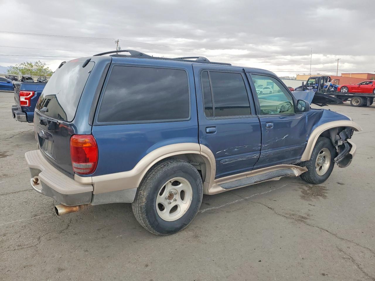 1999 Ford Explorer Blue vin: 1FMDU35P3XZA78674