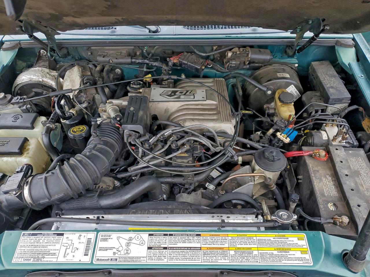 1999 Ford Explorer Green vin: 1FMDU35P3XZA99041