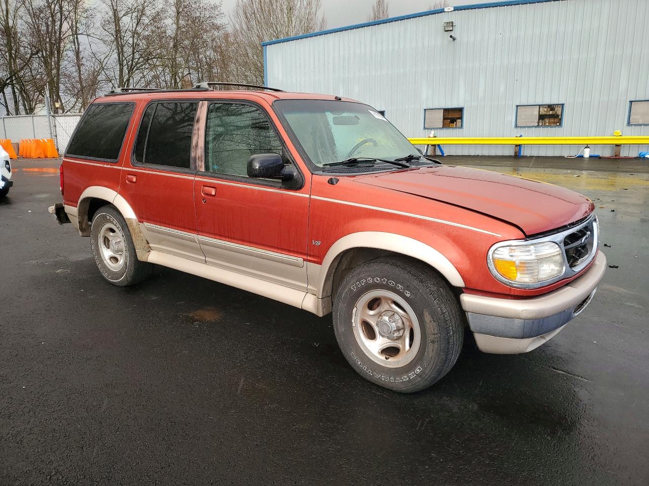 1998 Ford Explorer Eddie Bauer Orange vin: 1FMDU35P5WZA00024