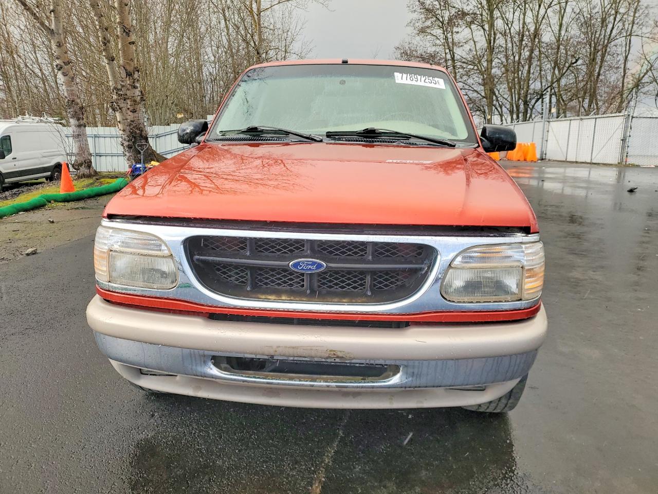 1998 Ford Explorer Eddie Bauer Orange vin: 1FMDU35P5WZA00024
