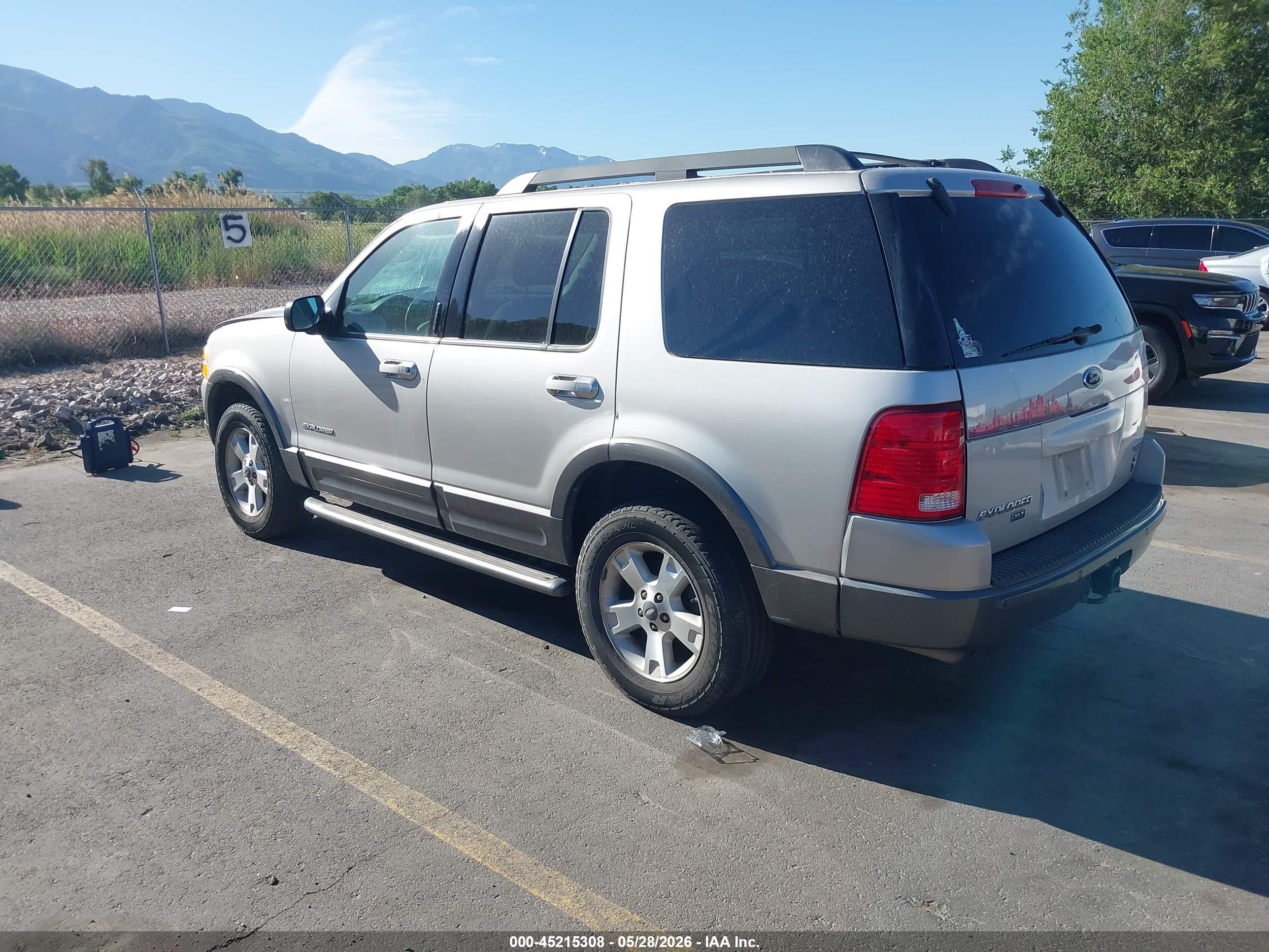 2005 Ford Explorer Xlt/xlt Sport Silver vin: 1FMDU63W65UB31308