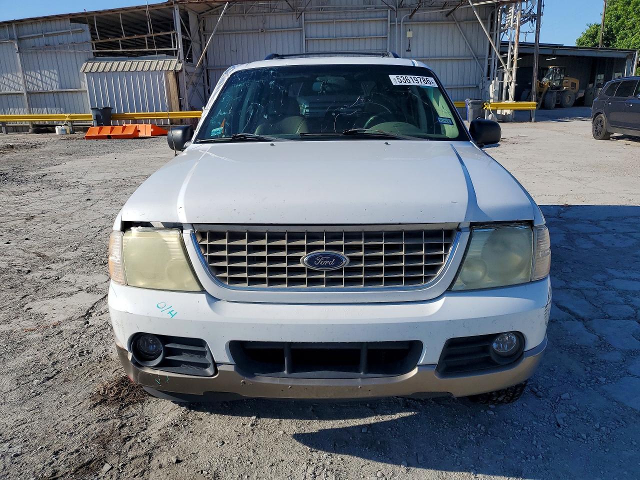 2002 Ford Explorer Eddie Bauer White vin: 1FMDU64W02ZC52865
