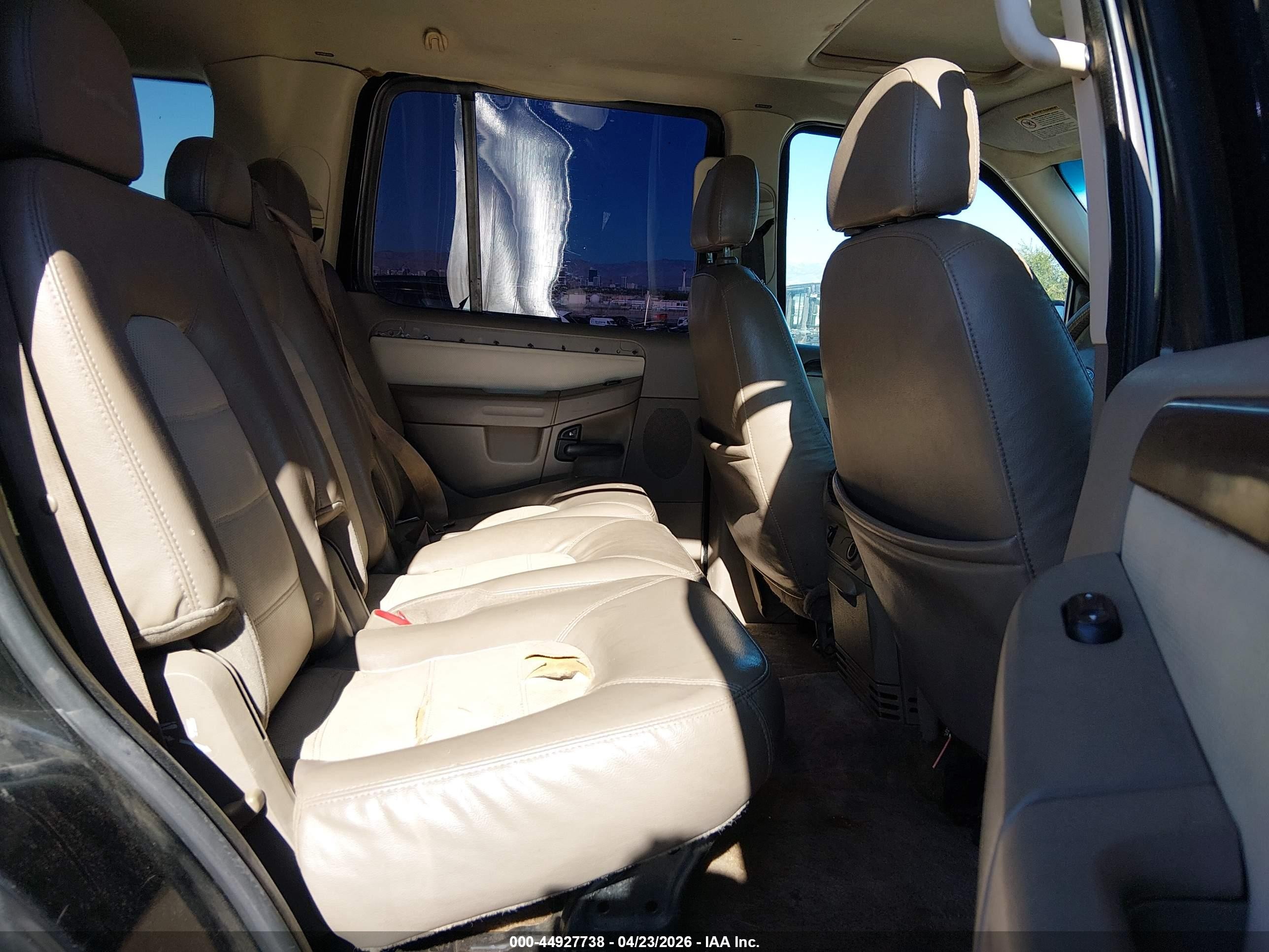 2004 Ford Explorer Eddie Bauer Black vin: 1FMDU64W44UA63507