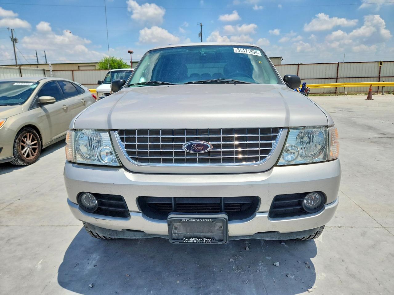 2004 Ford Explorer Limited Серебряный vin: 1FMDU65K84UA31140