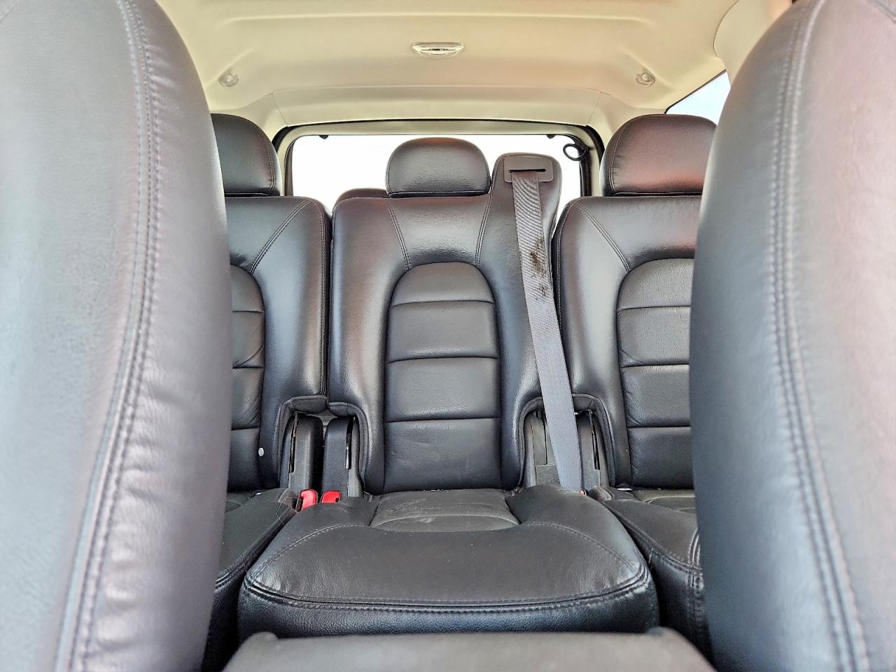 2004 Ford Explorer Limited Серебряный vin: 1FMDU65K84UA31140