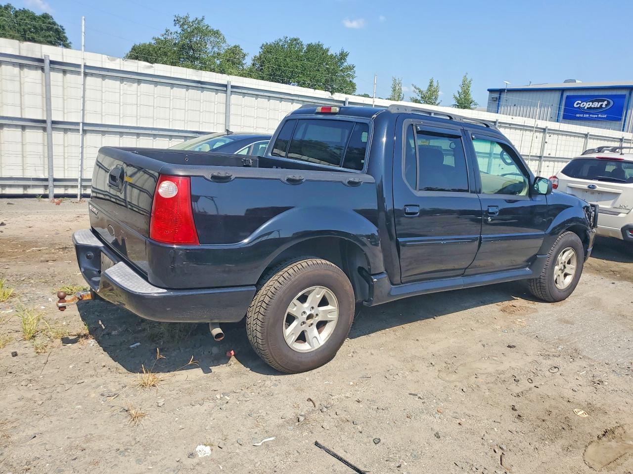 2005 Ford Explorer Sport Trac Черный vin: 1FMDU67K25UB14433