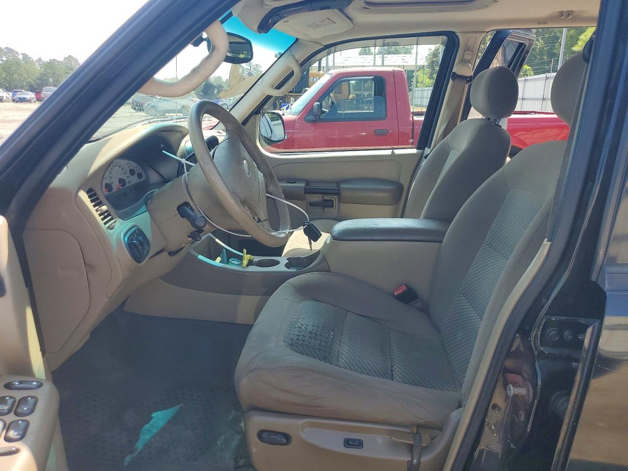 2005 Ford Explorer Sport Trac Черный vin: 1FMDU67K25UB14433