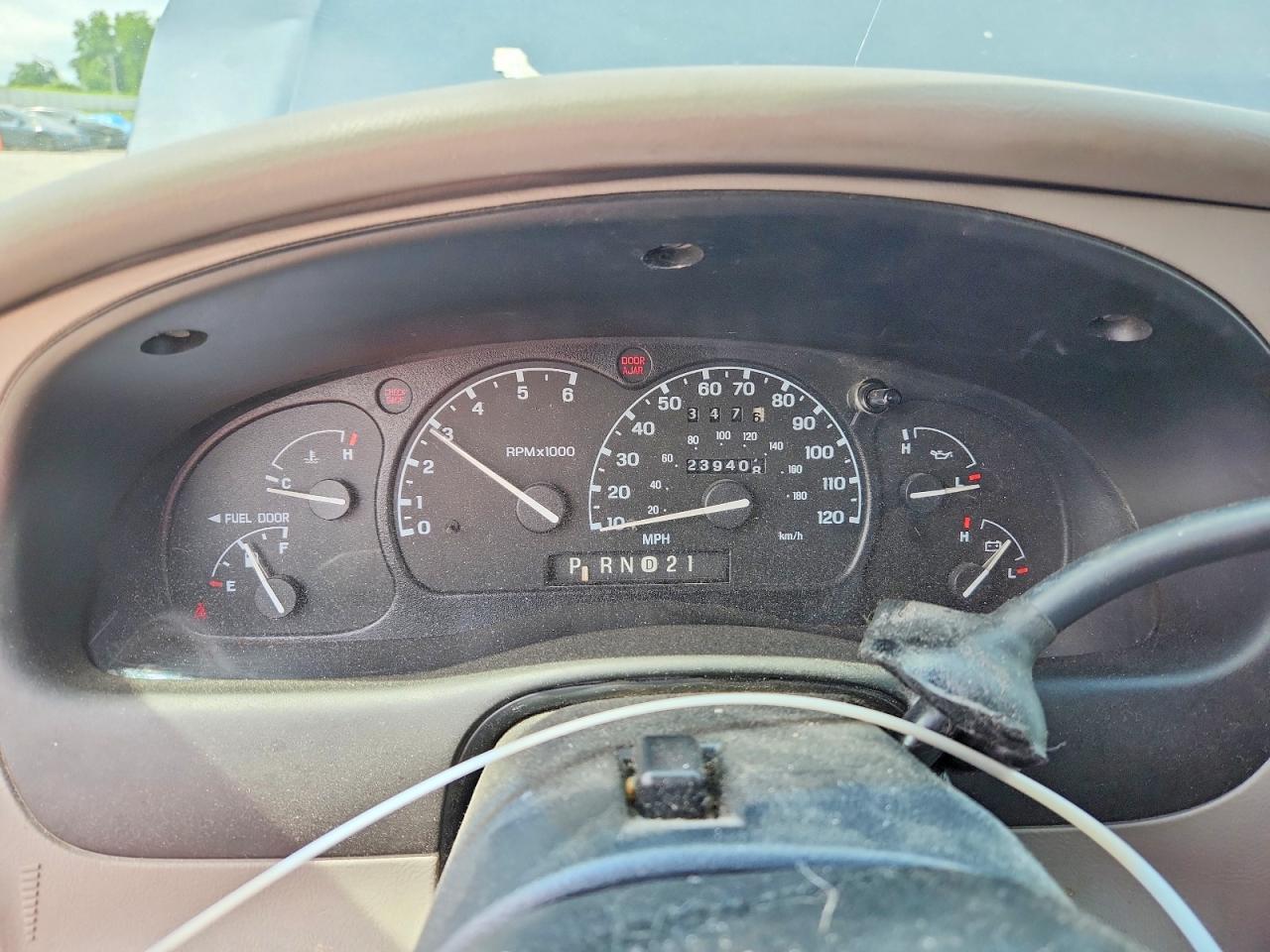 2000 Ford Explorer Xls Blue vin: 1FMDU72X8YUA54526