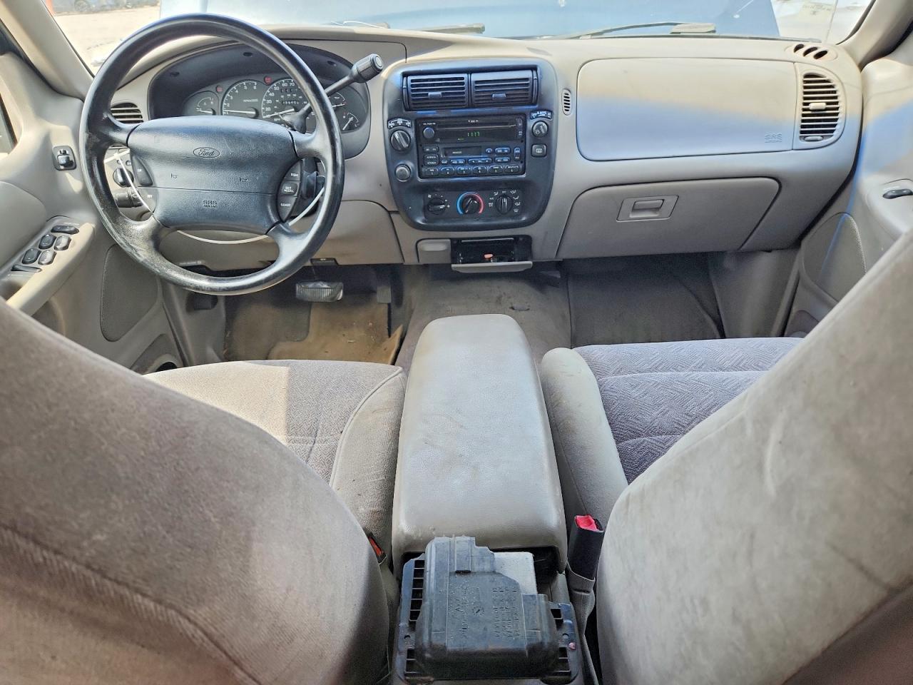 2000 Ford Explorer Xls Blue vin: 1FMDU72X8YUA54526
