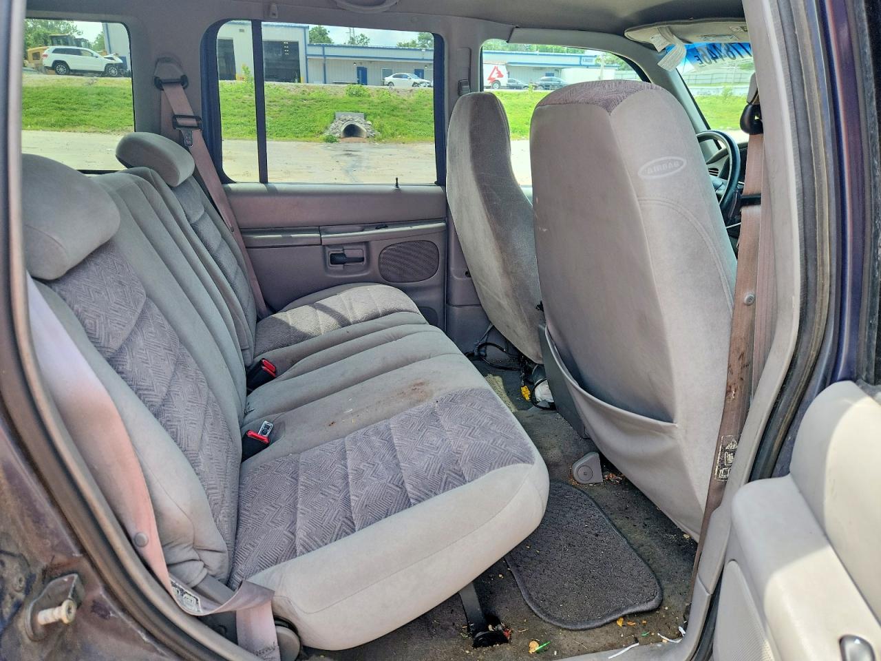 2000 Ford Explorer Xls Blue vin: 1FMDU72X8YUA54526