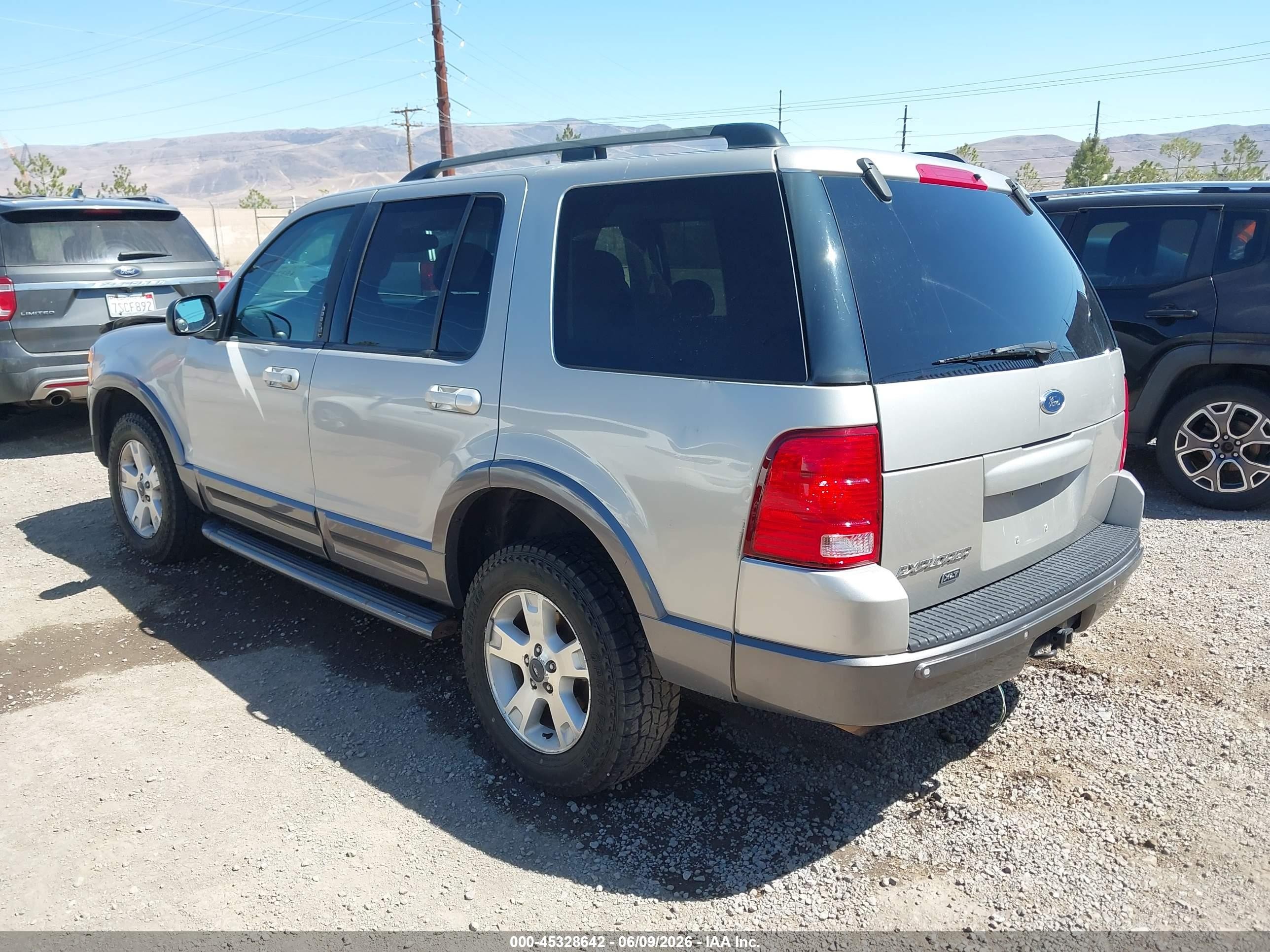 2003 Ford Explorer Xlt/xlt Sport/nbx Silver vin: 1FMDU73E13ZB05406