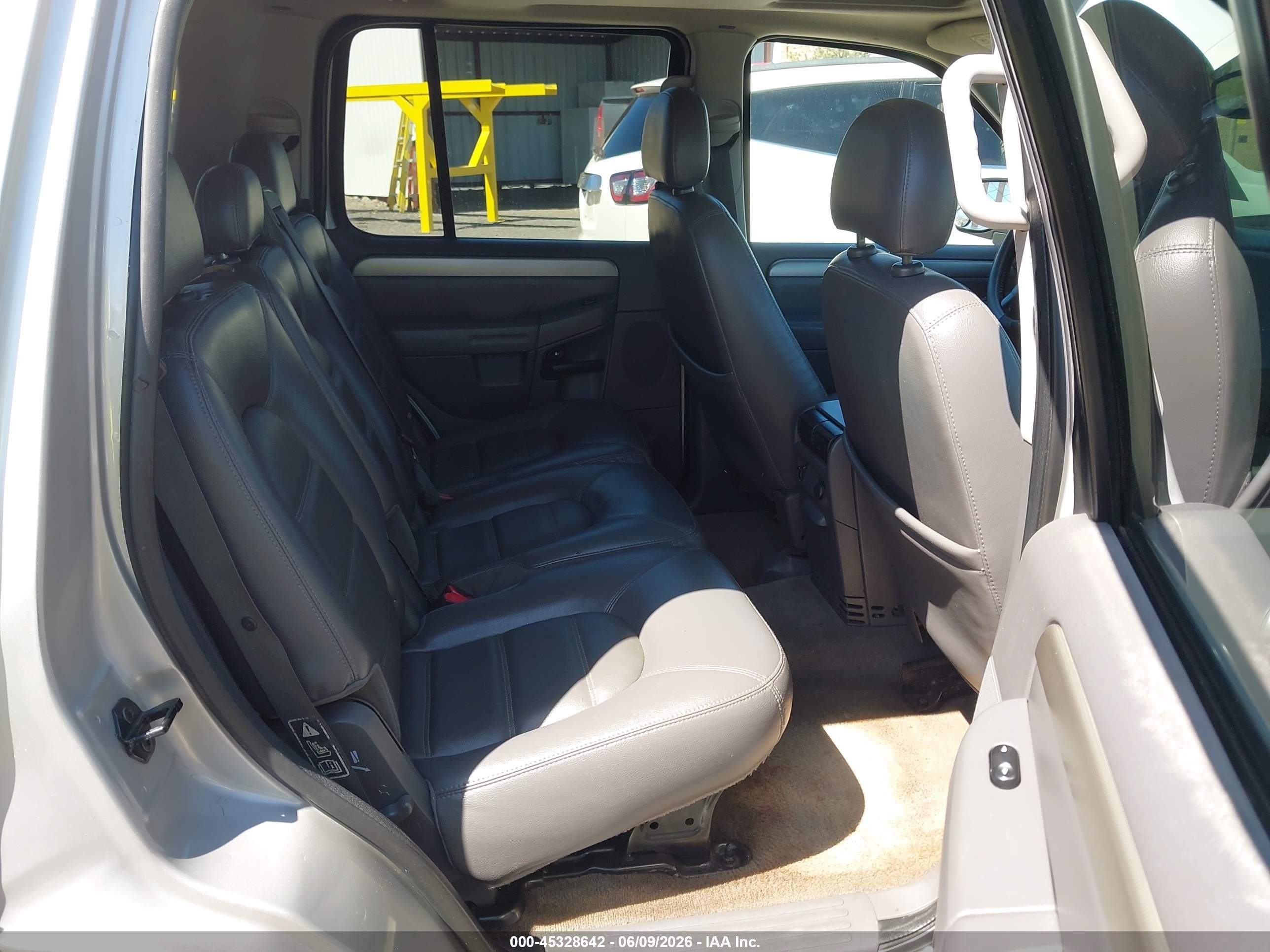 2003 Ford Explorer Xlt/xlt Sport/nbx Silver vin: 1FMDU73E13ZB05406