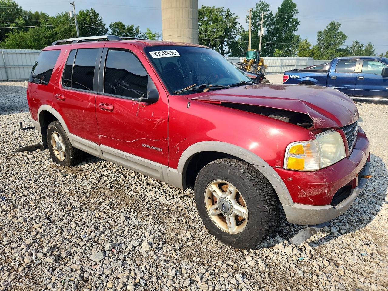 2002 Ford Explorer Xlt Red vin: 1FMDU73E22ZA93216