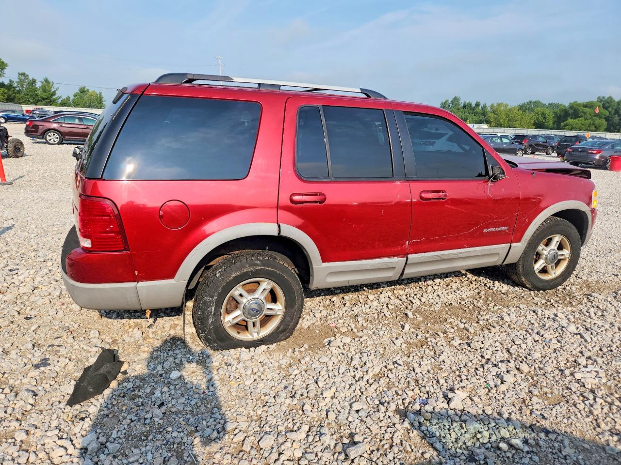 2002 Ford Explorer Xlt Red vin: 1FMDU73E22ZA93216