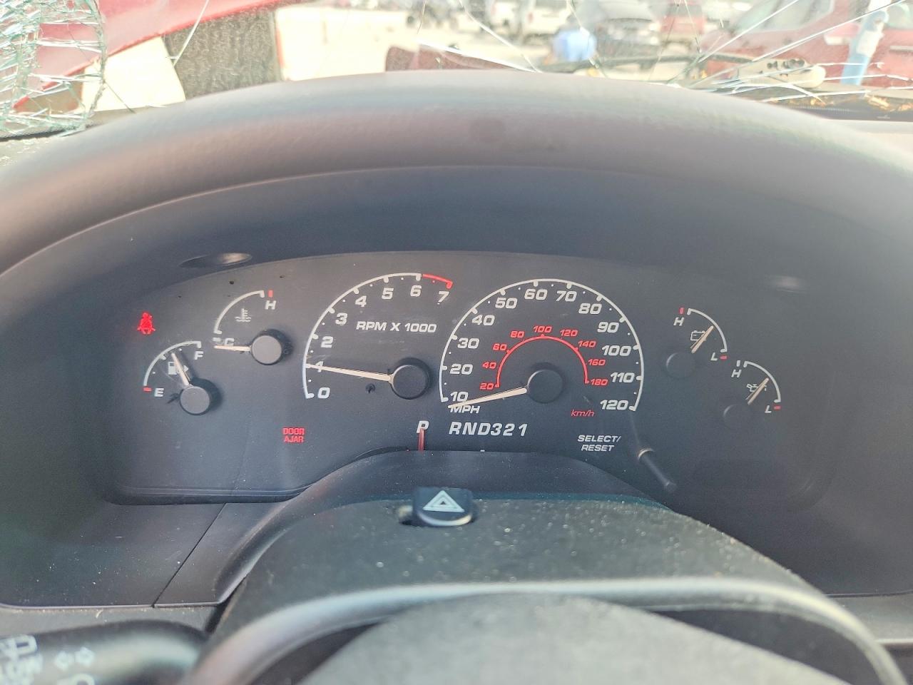 2002 Ford Explorer Xlt Red vin: 1FMDU73E22ZA93216
