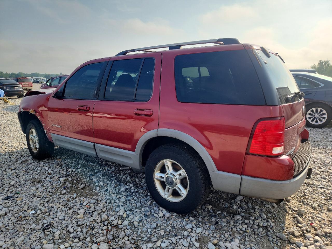 2002 Ford Explorer Xlt Red vin: 1FMDU73E22ZA93216