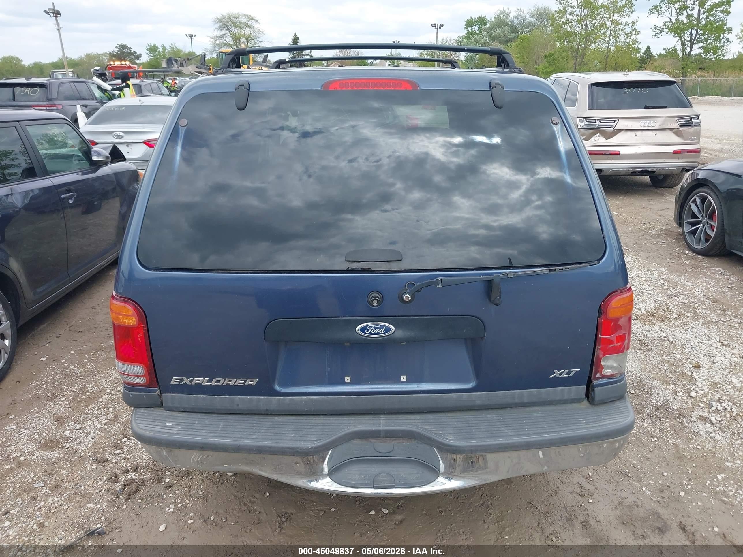 2000 Ford Explorer Xlt Синий vin: 1FMDU73E3YZB68076