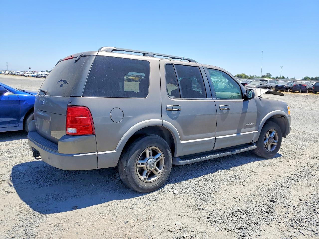 2002 Ford Explorer Xlt Gray vin: 1FMDU73E82UC36506