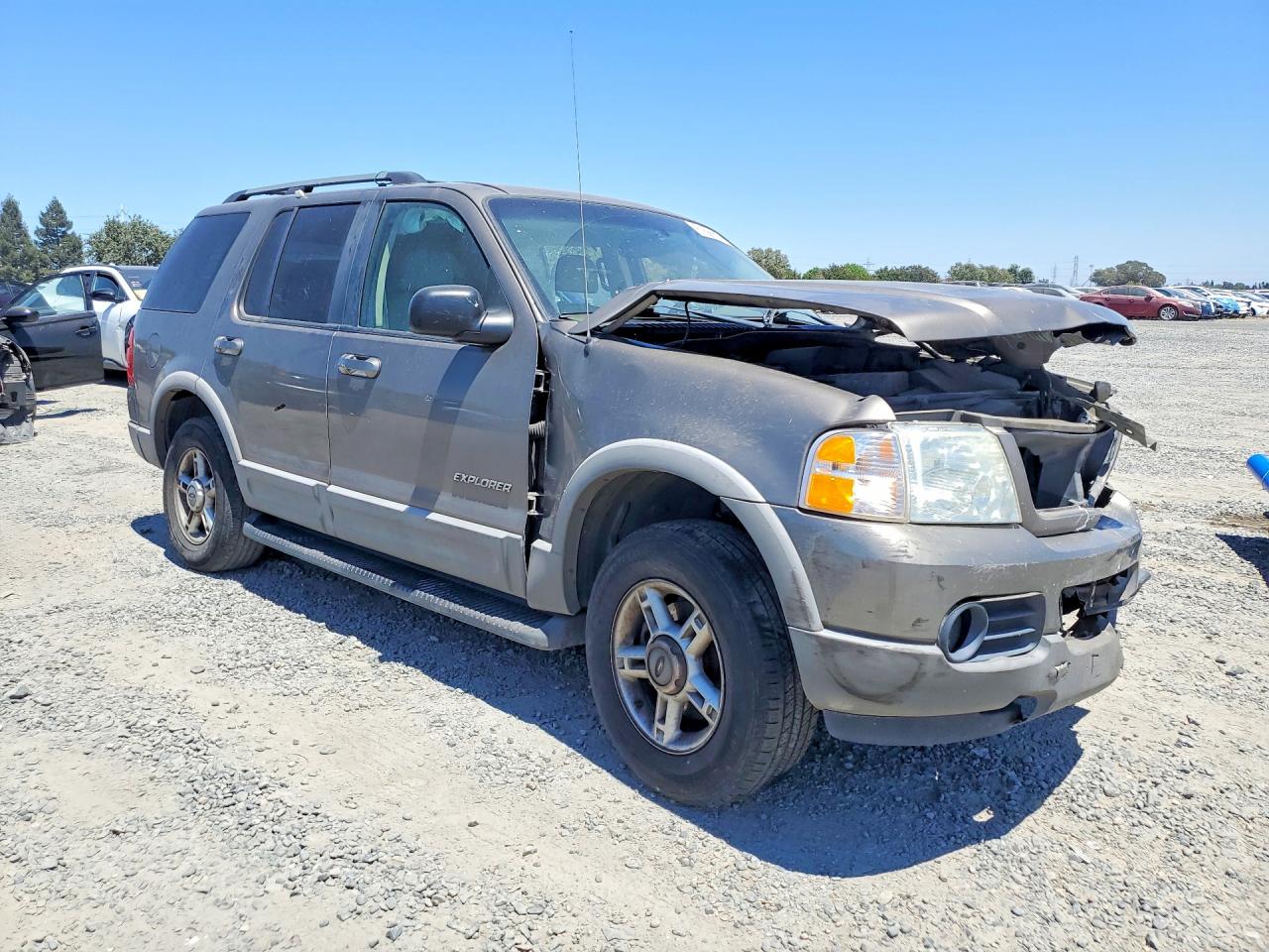 2002 Ford Explorer Xlt Gray vin: 1FMDU73E82UC36506