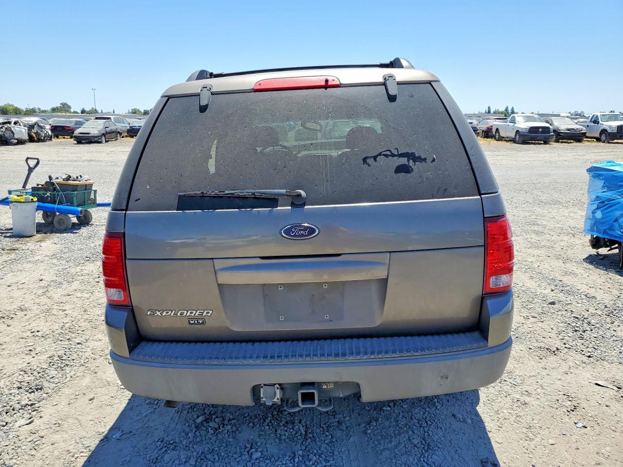 2002 Ford Explorer Xlt Gray vin: 1FMDU73E82UC36506