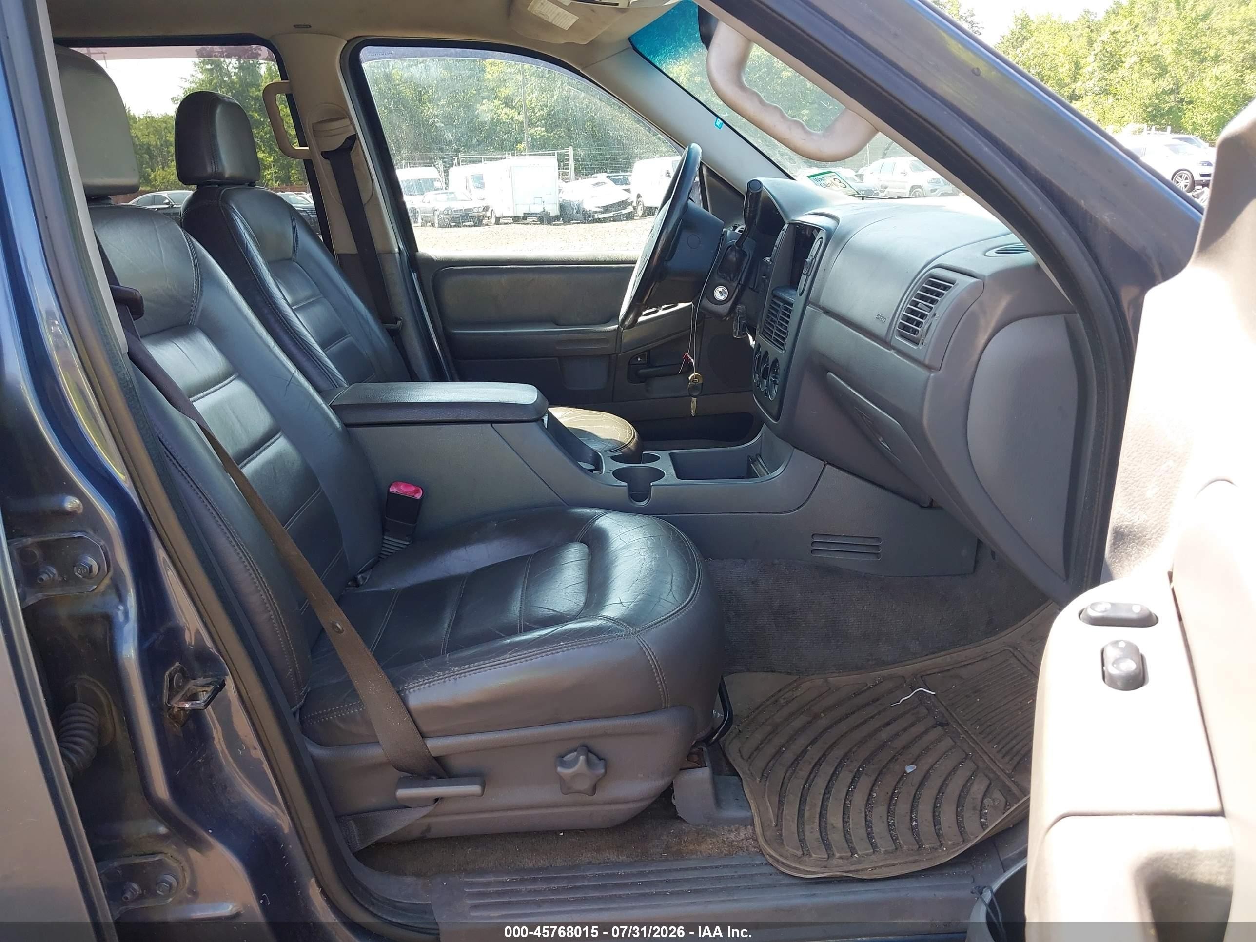 2002 Ford Explorer Xlt Dark Blue vin: 1FMDU73E92UC48311
