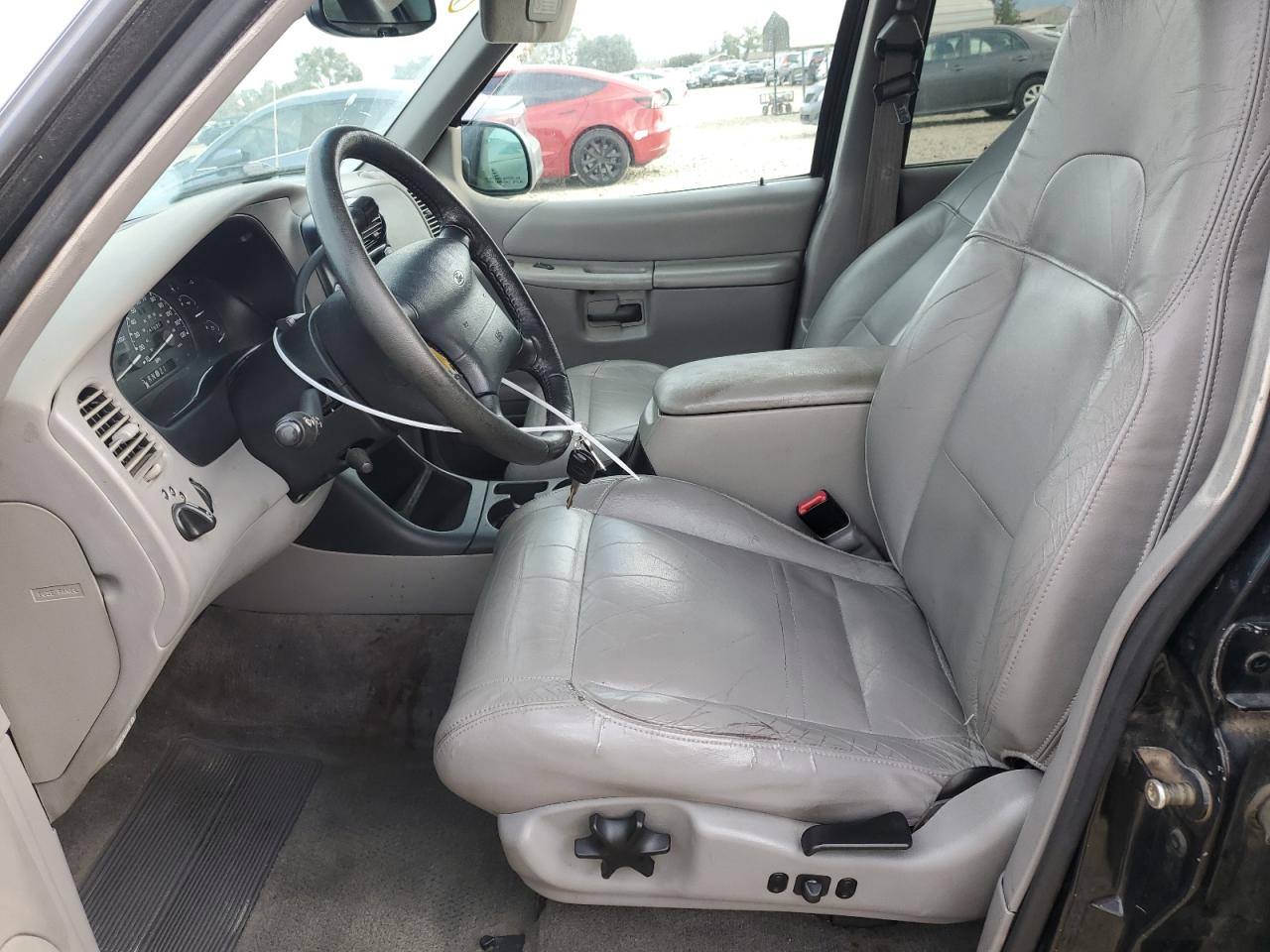 2001 Ford Explorer Xlt Black vin: 1FMDU73EX1ZA06855