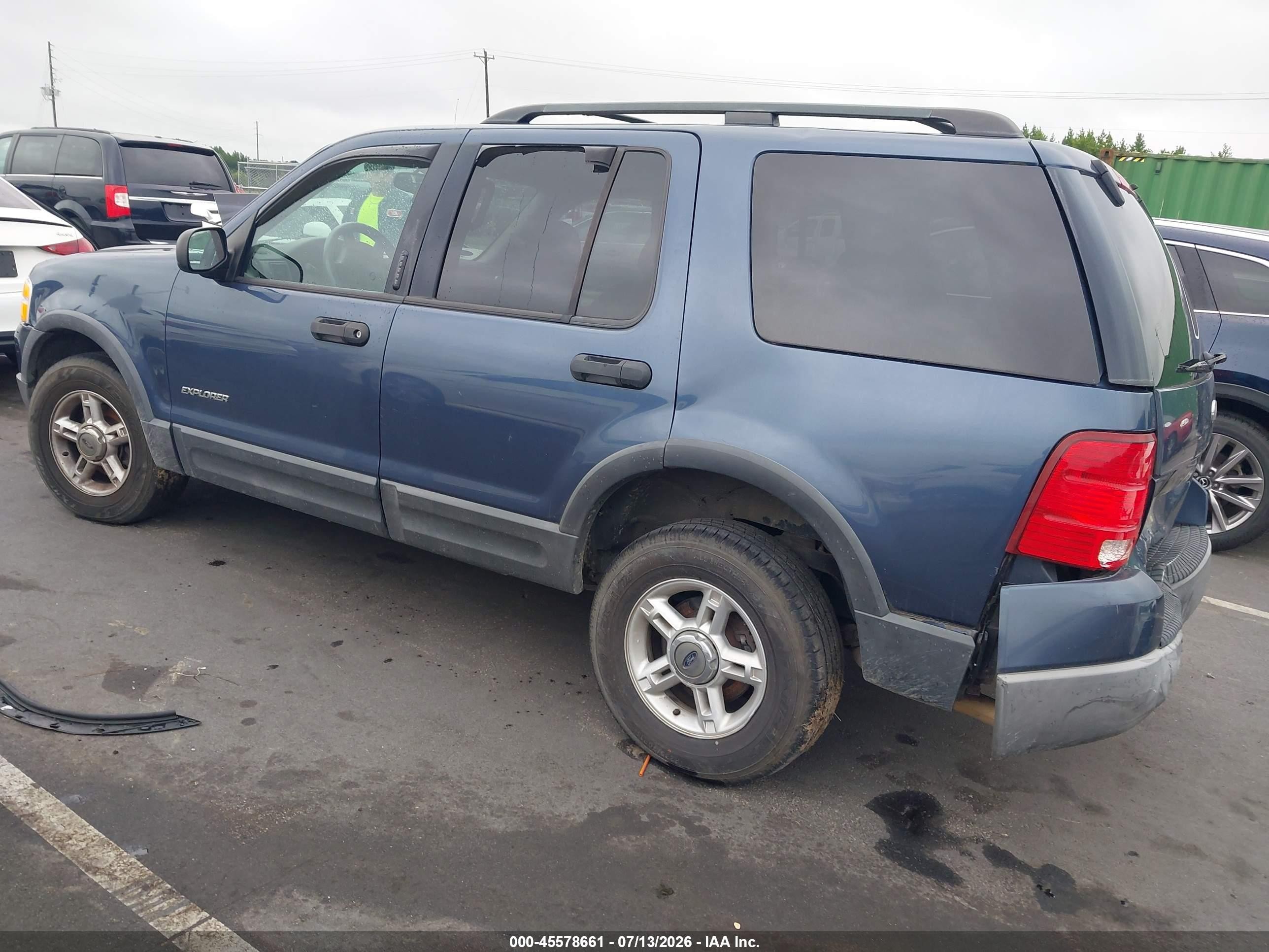 2003 Ford Explorer   Blue vin: 1FMDU73K33UC28997