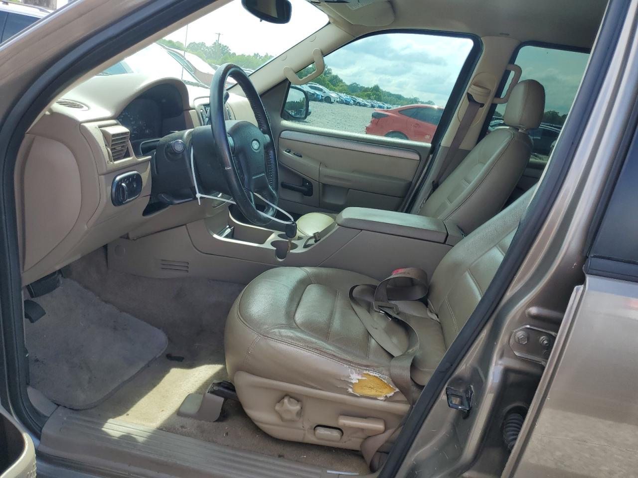 2003 Ford Explorer Xlt Tan vin: 1FMDU73K43UB52982