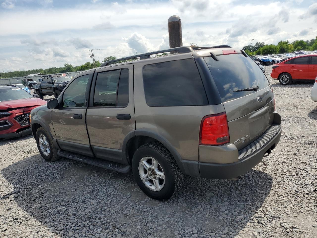 2003 Ford Explorer Xlt Tan vin: 1FMDU73K43UB52982